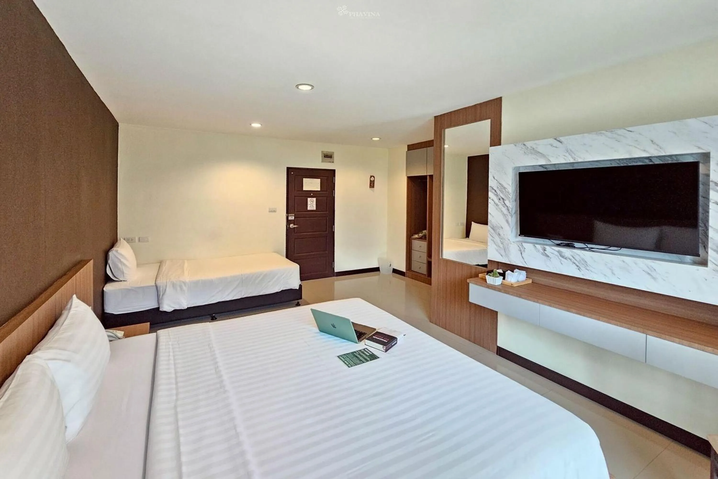 Bed in Phavina Hotel & Grand Boutique Rayong