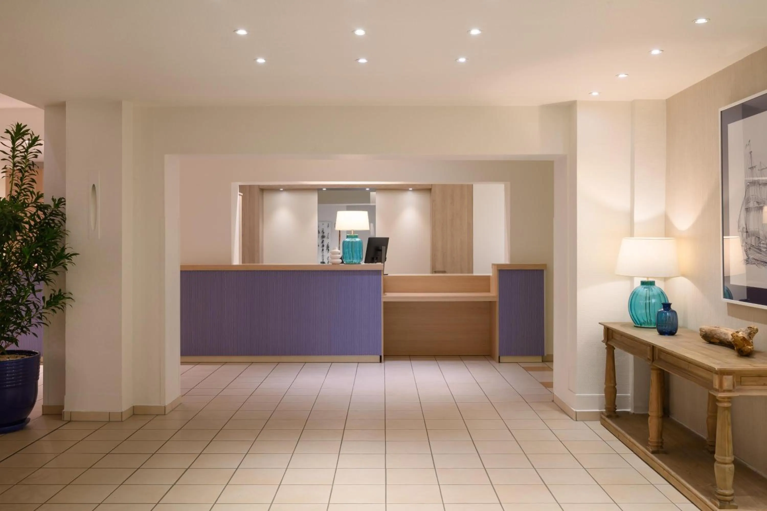 Lobby or reception in IFA Rügen Hotel & Ferienpark