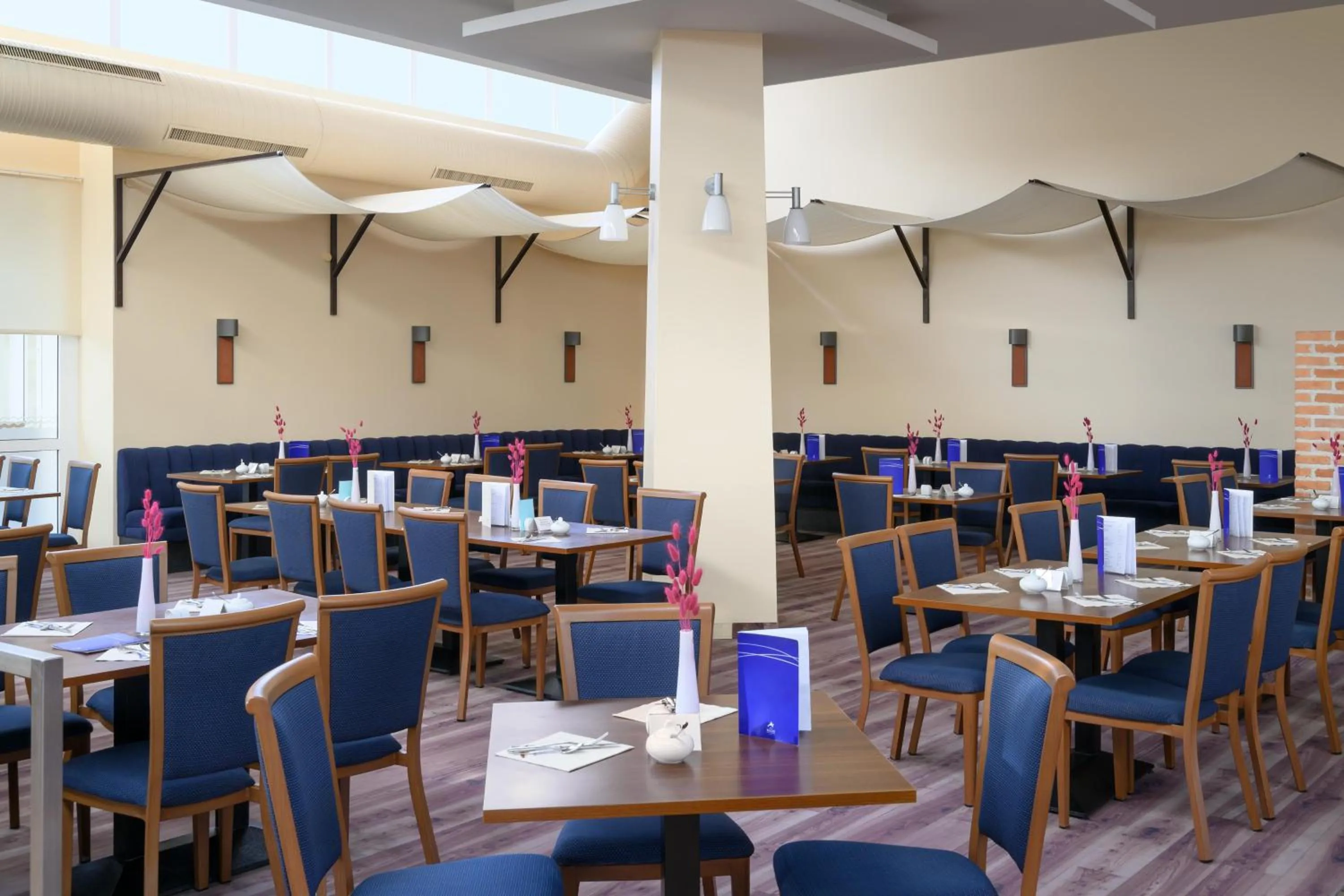 Restaurant/places to eat in IFA Rügen Hotel & Ferienpark