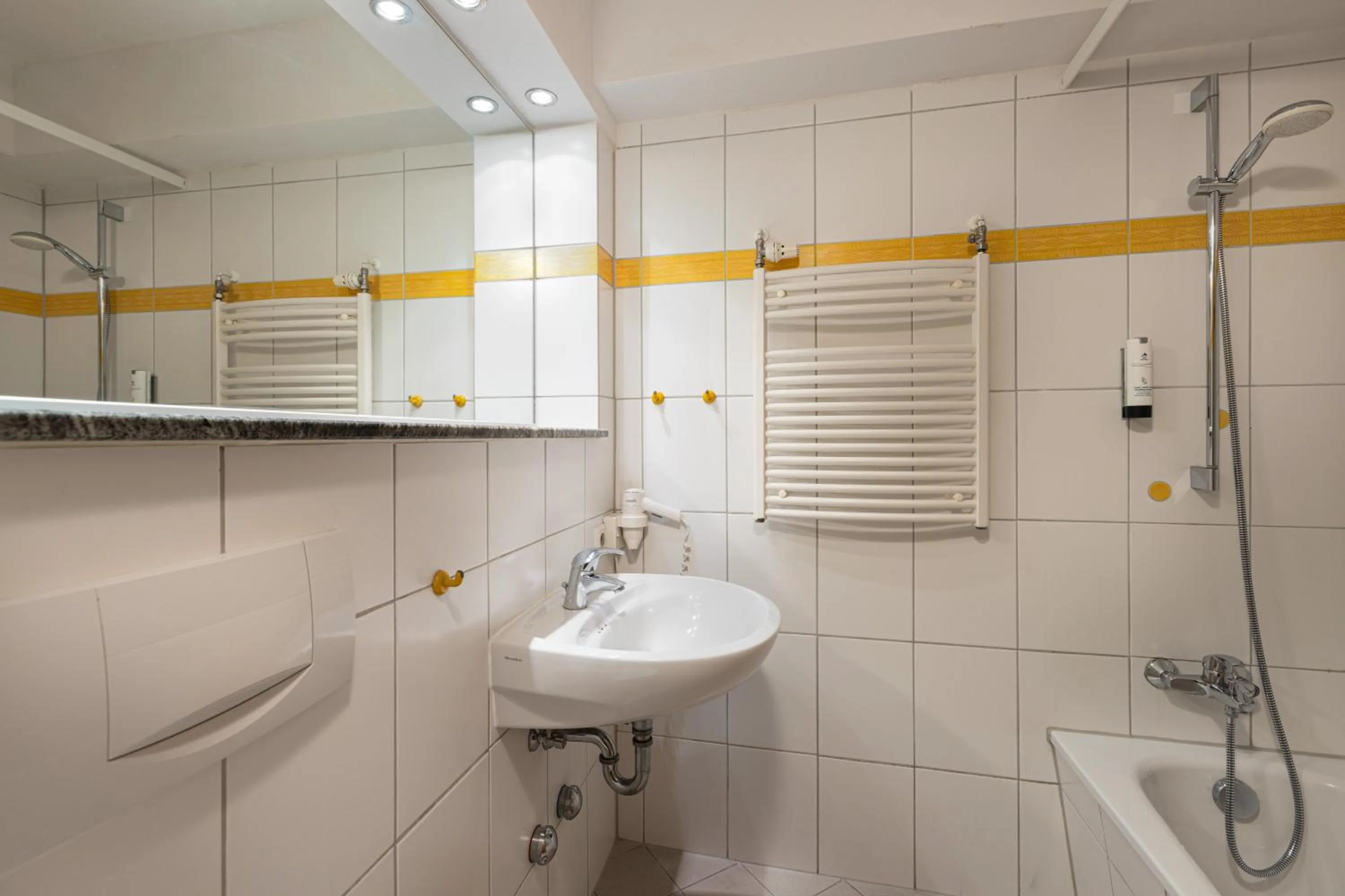 Toilet in IFA Fehmarn Hotel & Ferien-Centrum