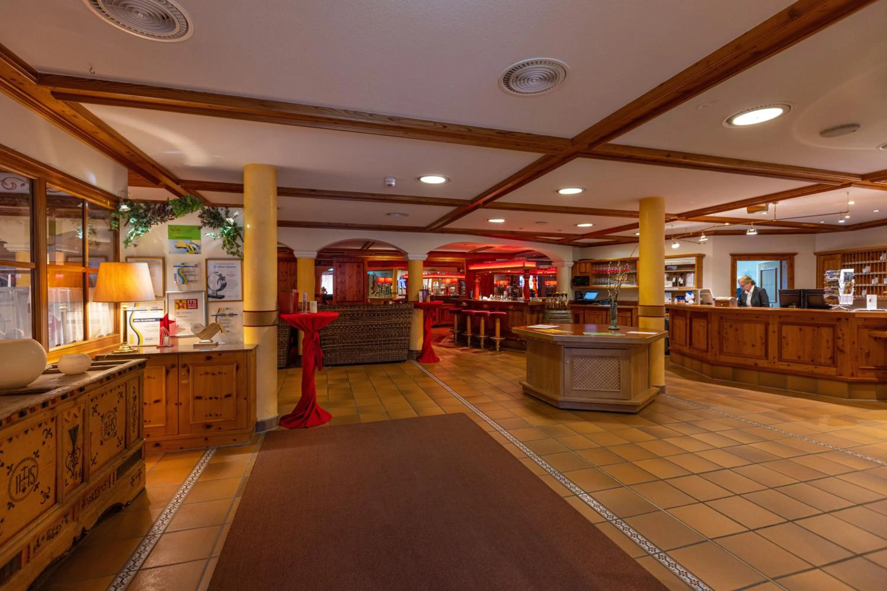 Lobby or reception in IFA Alpenrose Hotel Kleinwalsertal