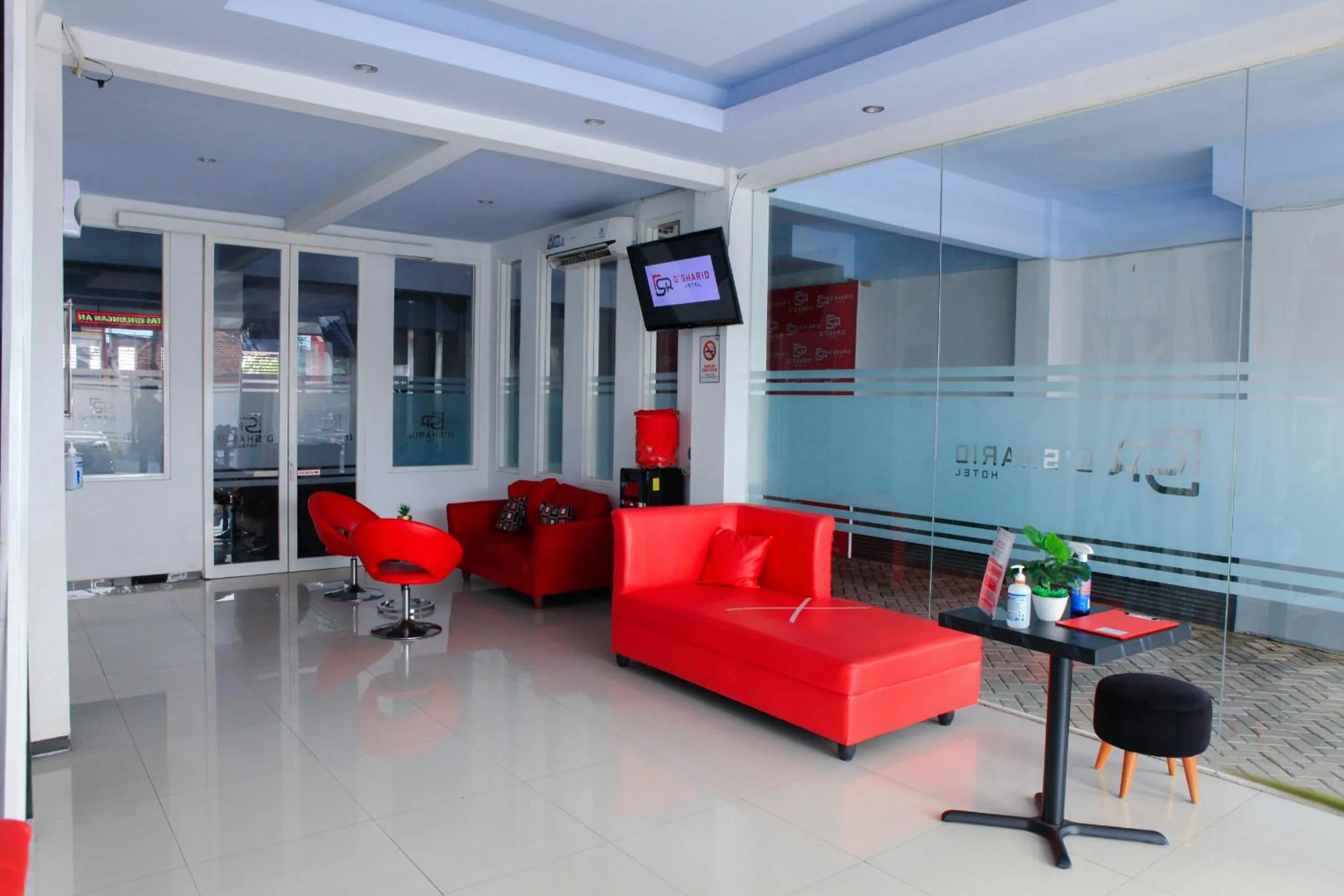 D'SHARIO Hotel Kepanjen