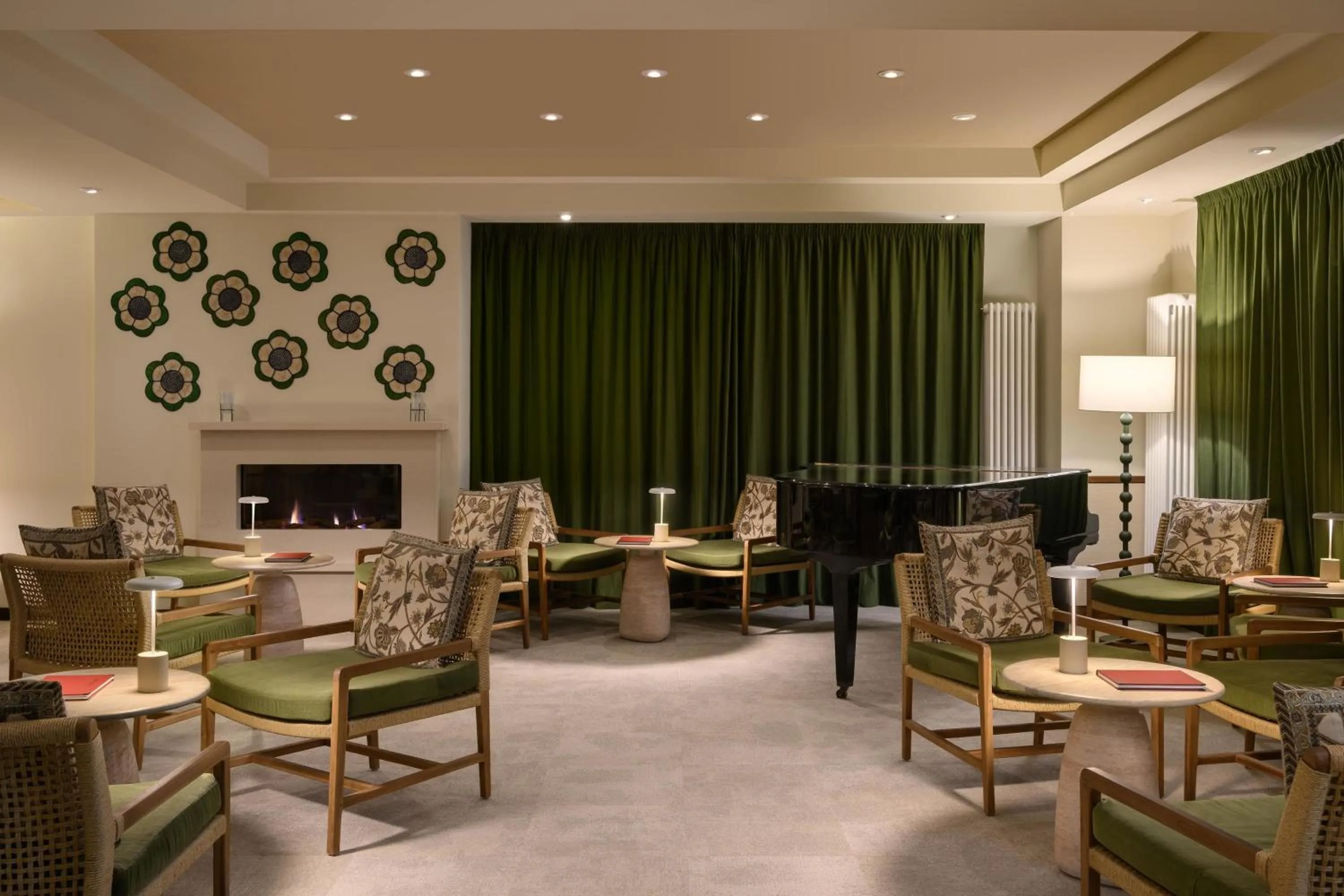 Lounge or bar in IFA Graal-Müritz Hotel & Spa