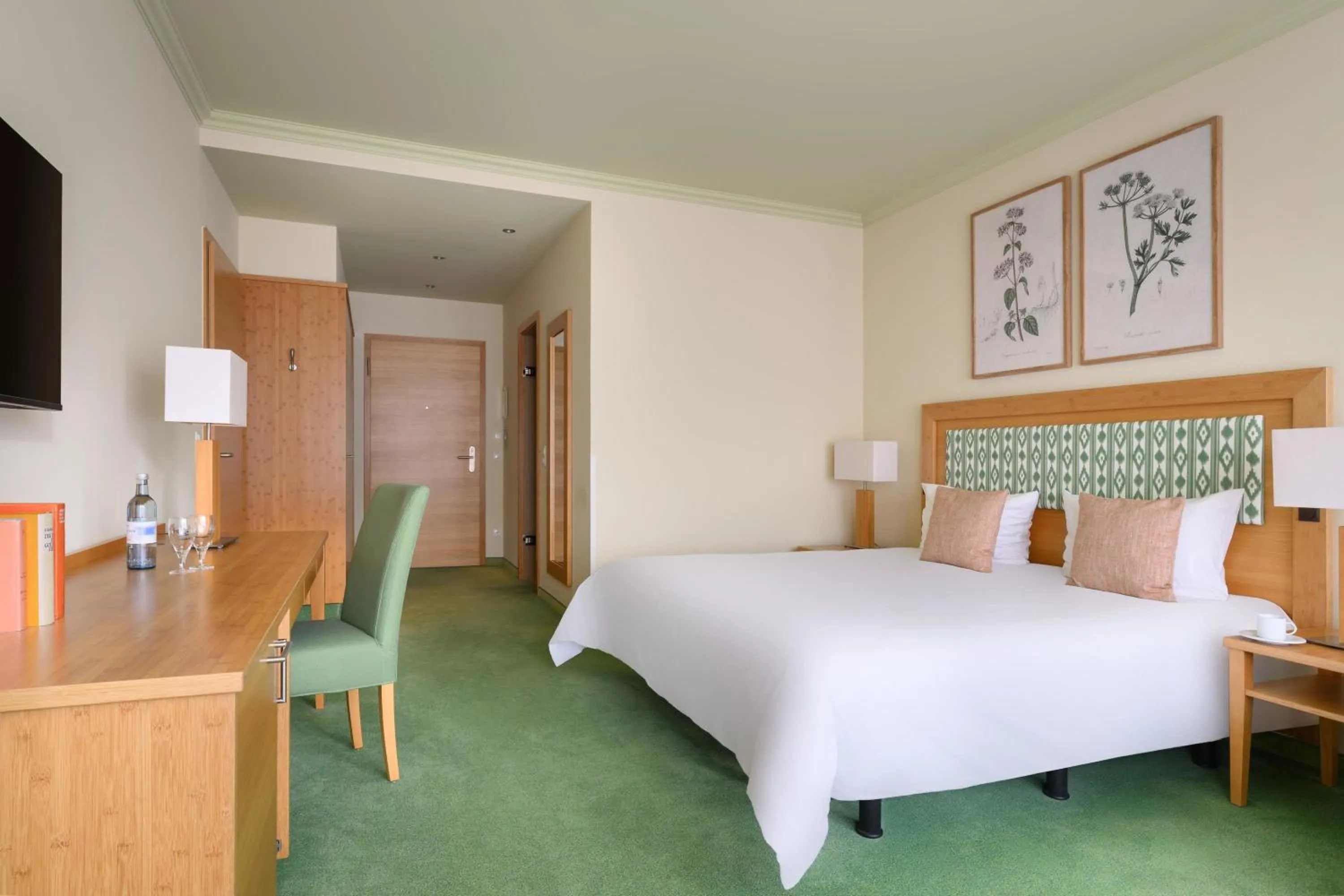 Photo of the whole room, Bed in IFA Graal-Müritz Hotel & Spa