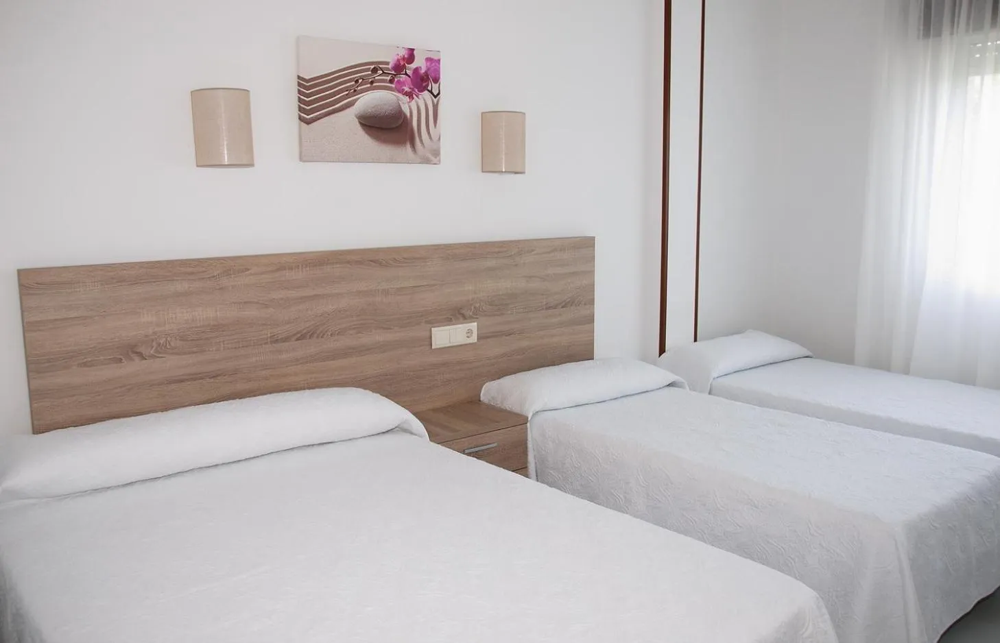 Bed in Hotel Punta Seame