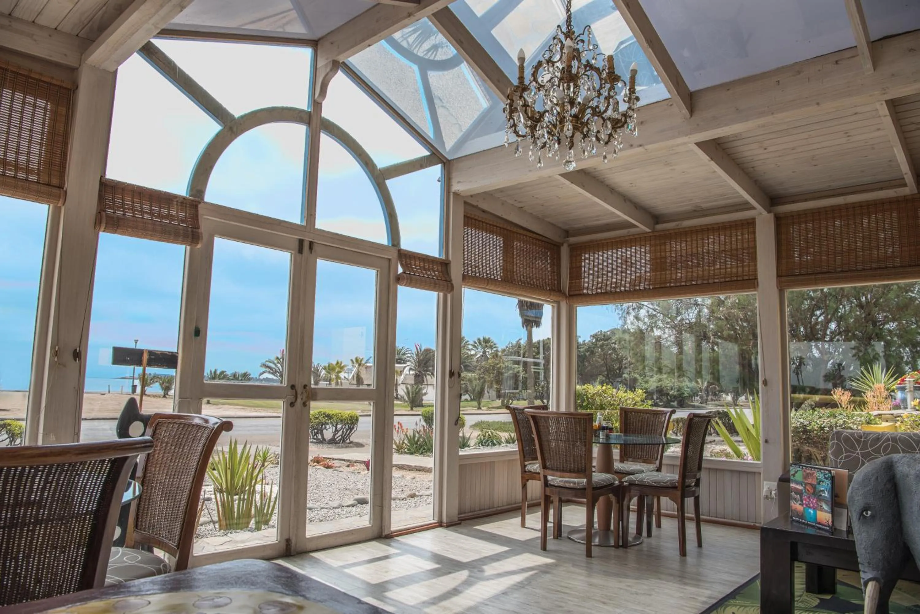 Dining area in Lagoon Lodge