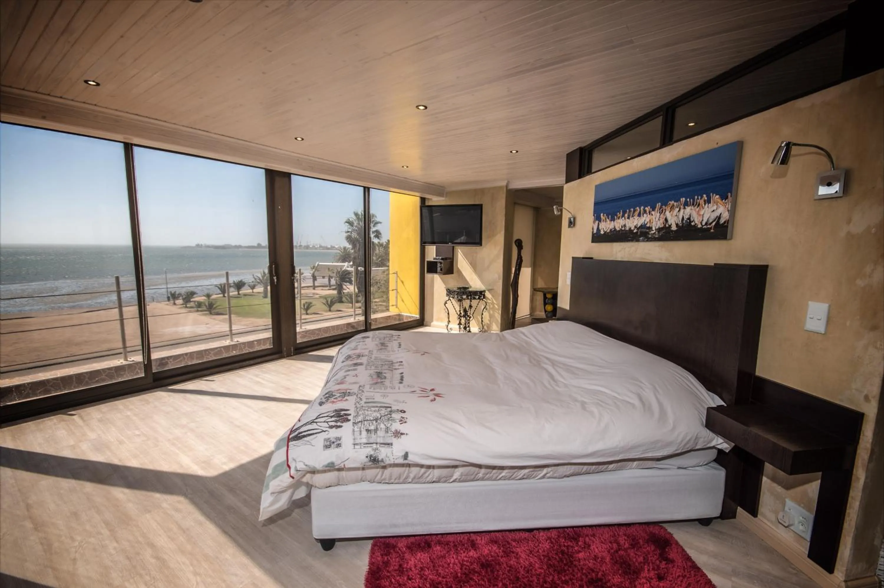 View (from property/room), Bed in Lagoon Lodge