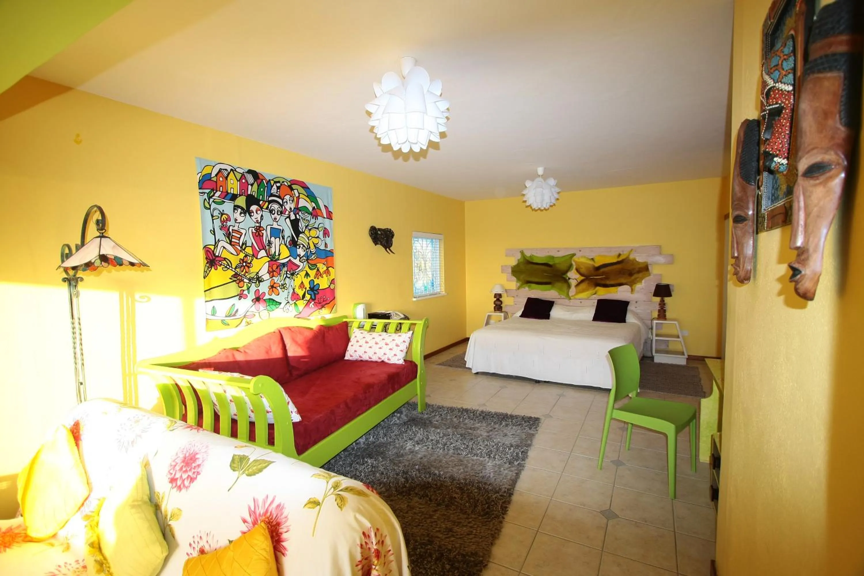 Bedroom, Bed in Lagoon Lodge