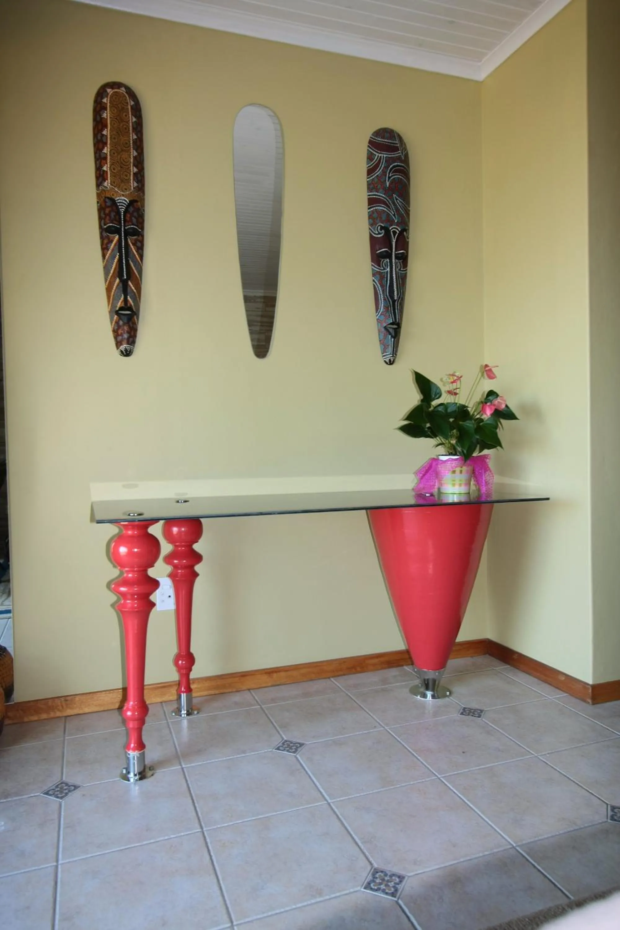 Decorative detail in Lagoon Lodge