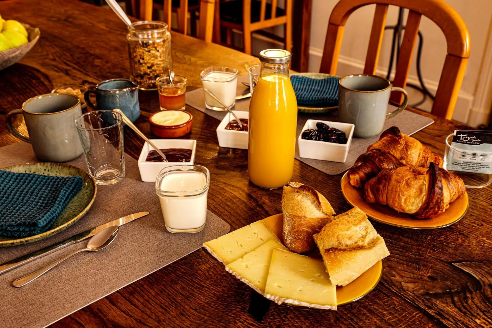 La Maison DUFFOUR chambres d'hôtes avec Petit Déjeuner