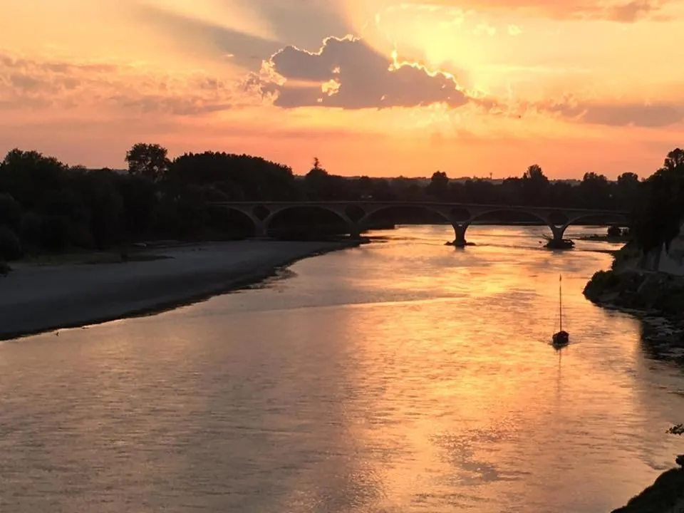 Property building in La Maison DUFFOUR chambres d'hôtes avec Petit Déjeuner