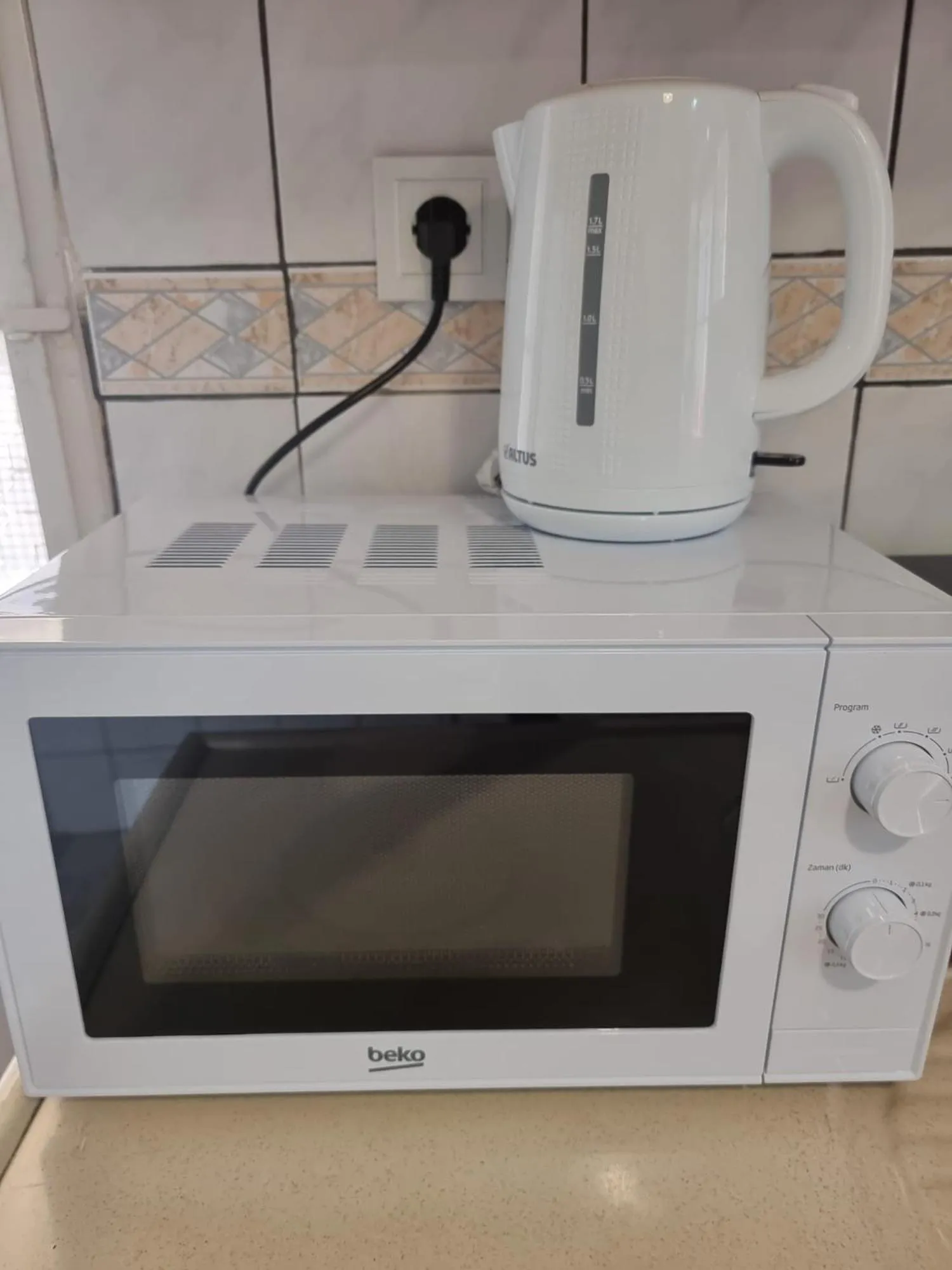 Coffee/tea facilities, Kitchen/Kitchenette in SULTANAHMET ıŞIL HOTEL