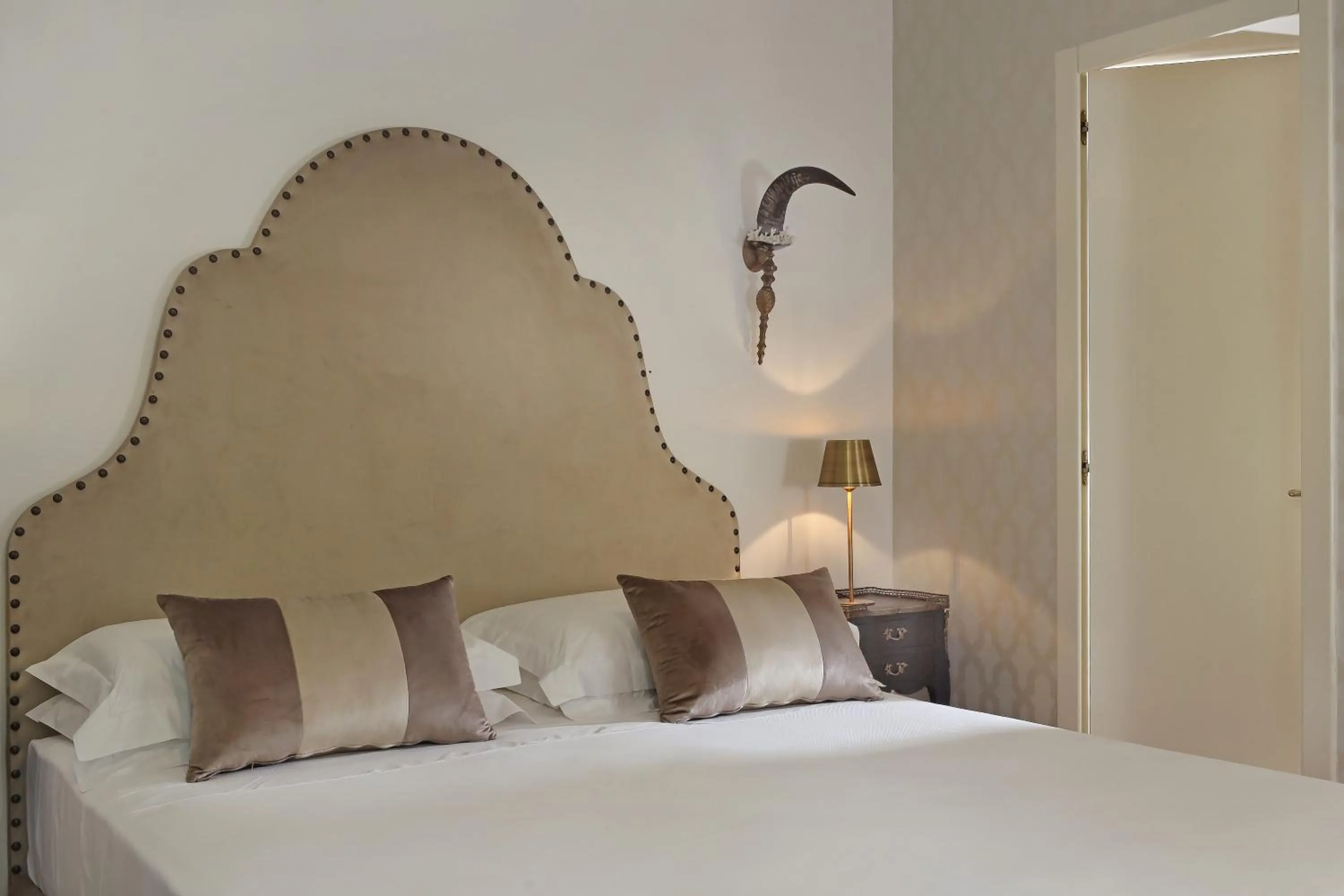 Bed in Maison D'Enrì