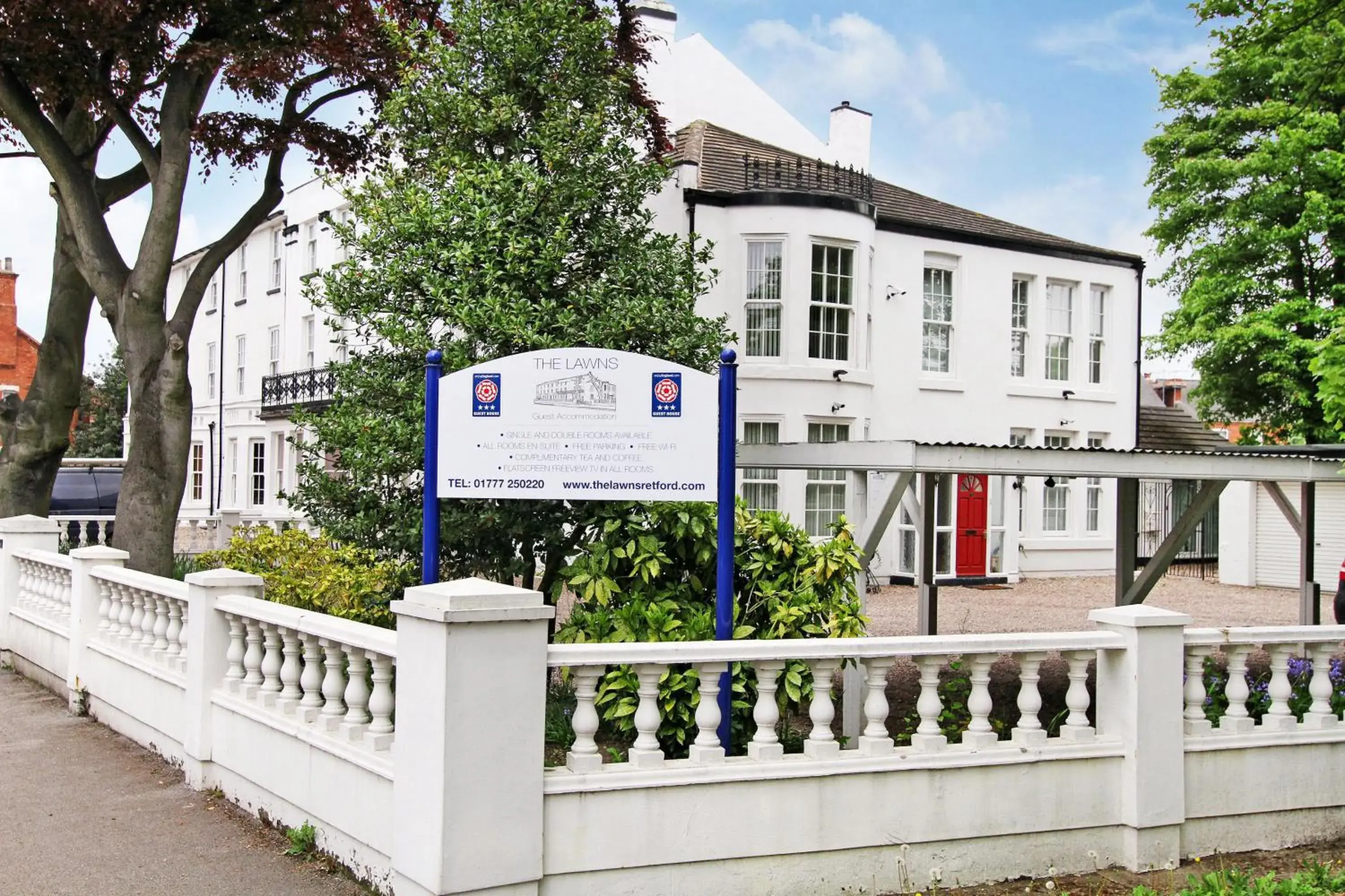 The Lawns Guest House The Lawns Guest House