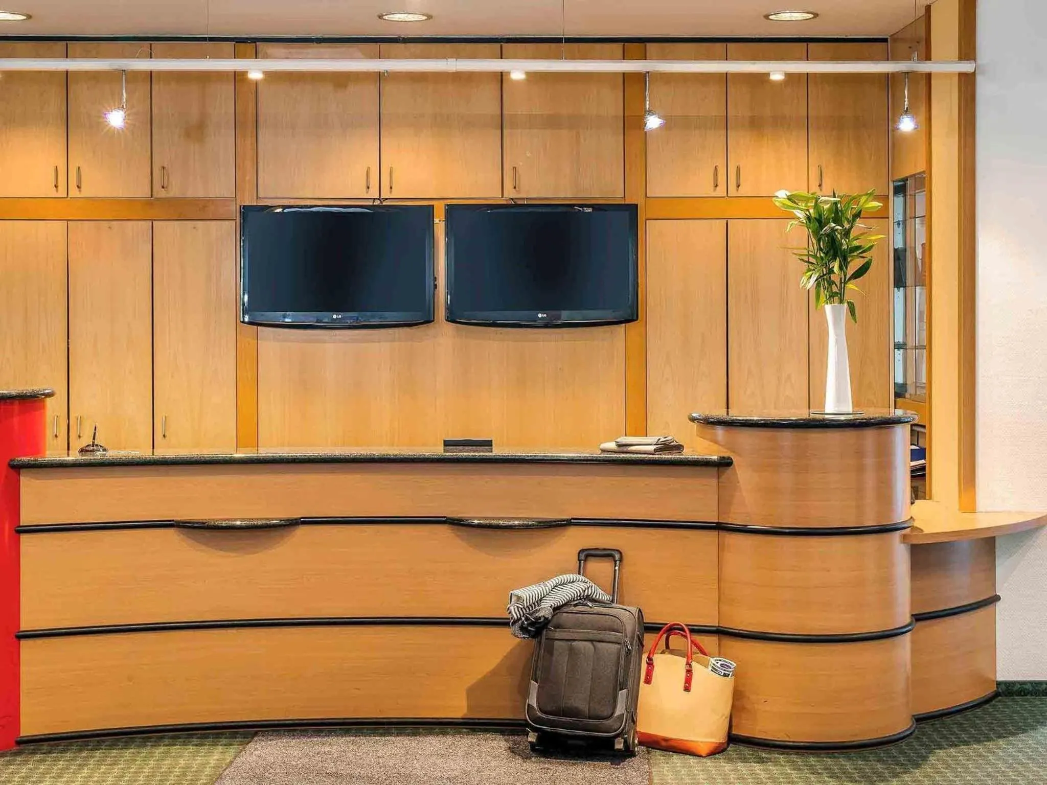 Property building in ibis Augsburg Koenigsplatz