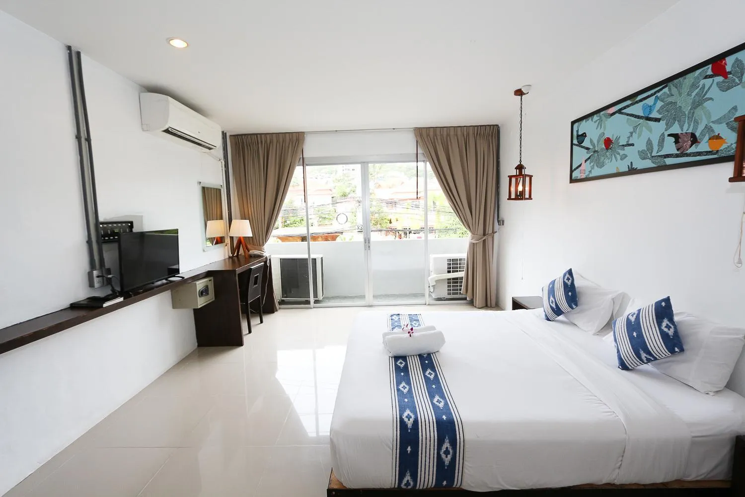 Photo of the whole room, Bed in The Nest Resort Patong