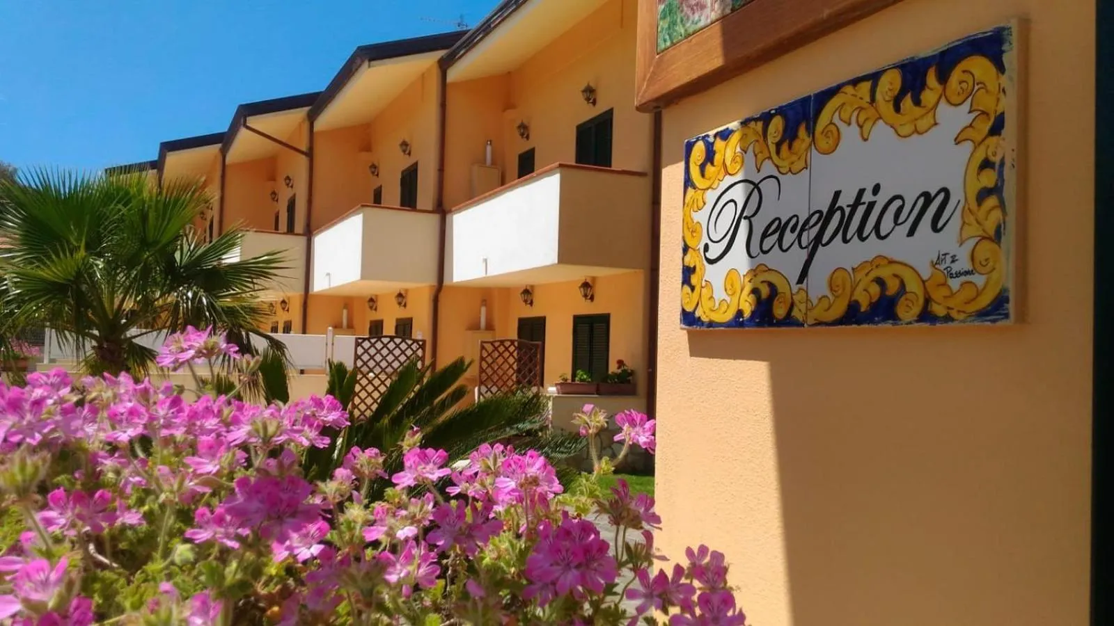 Property building in Conca Degli Dei