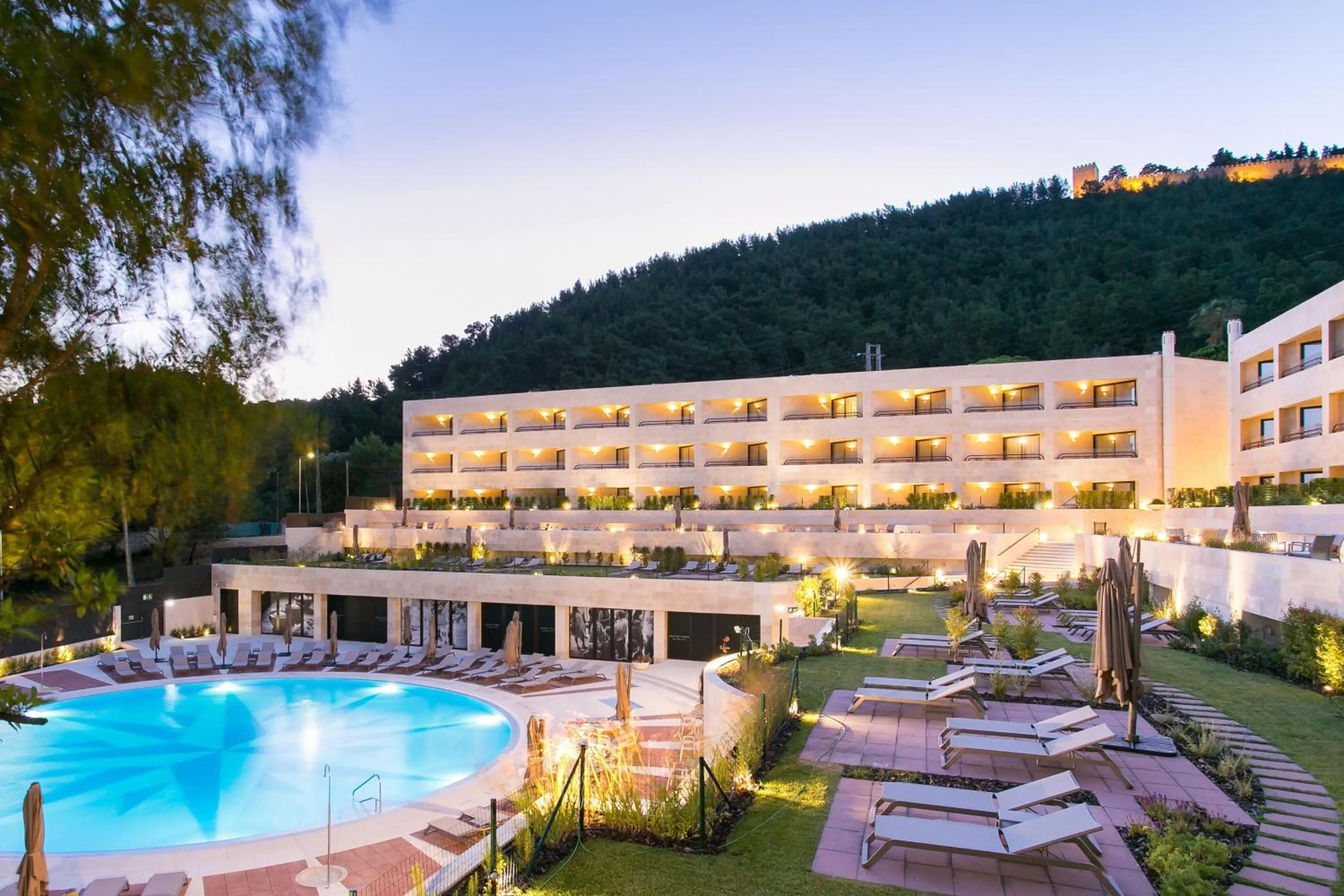 Property building in Four Points by Sheraton Sesimbra