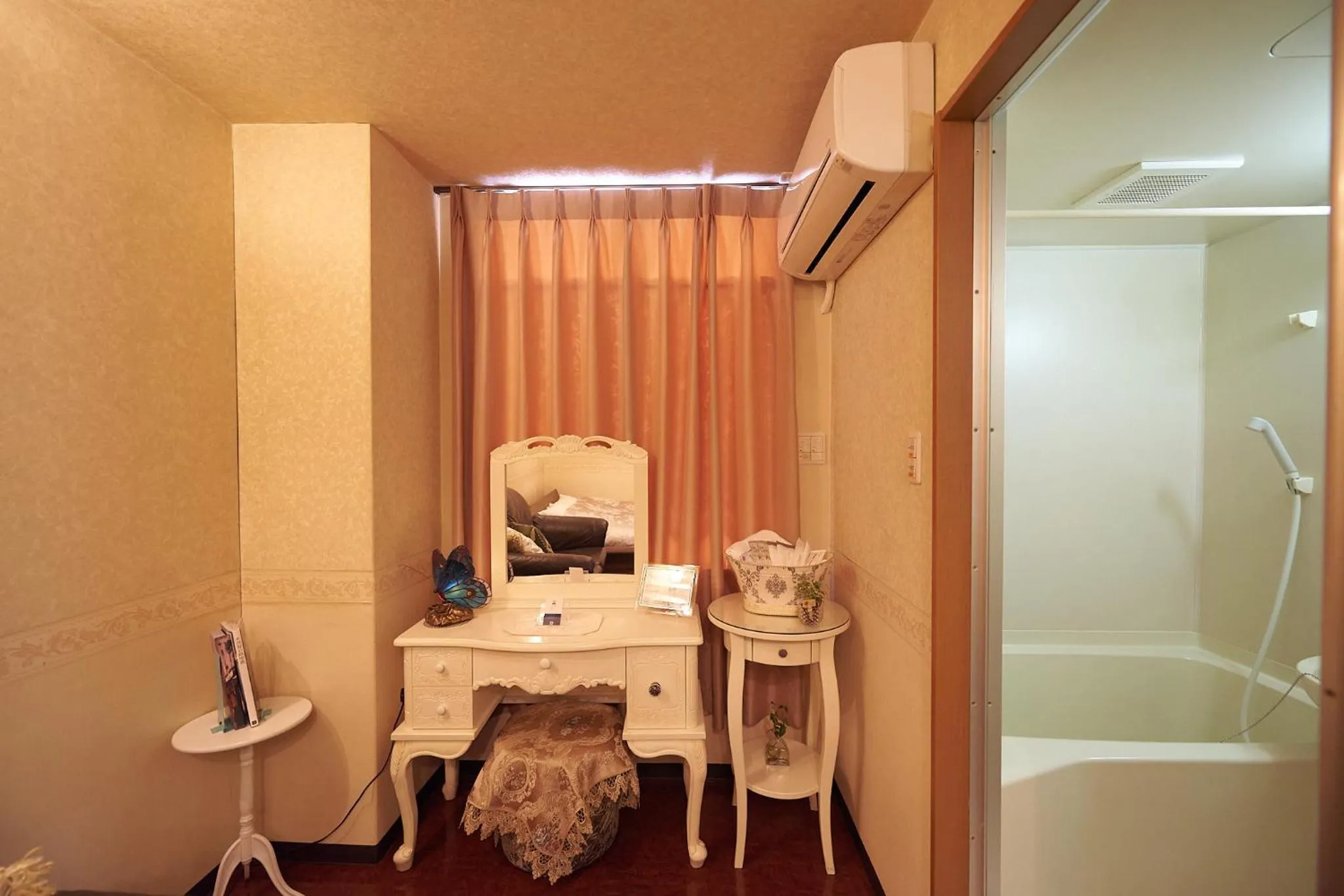 ホテル4Fマカロニ