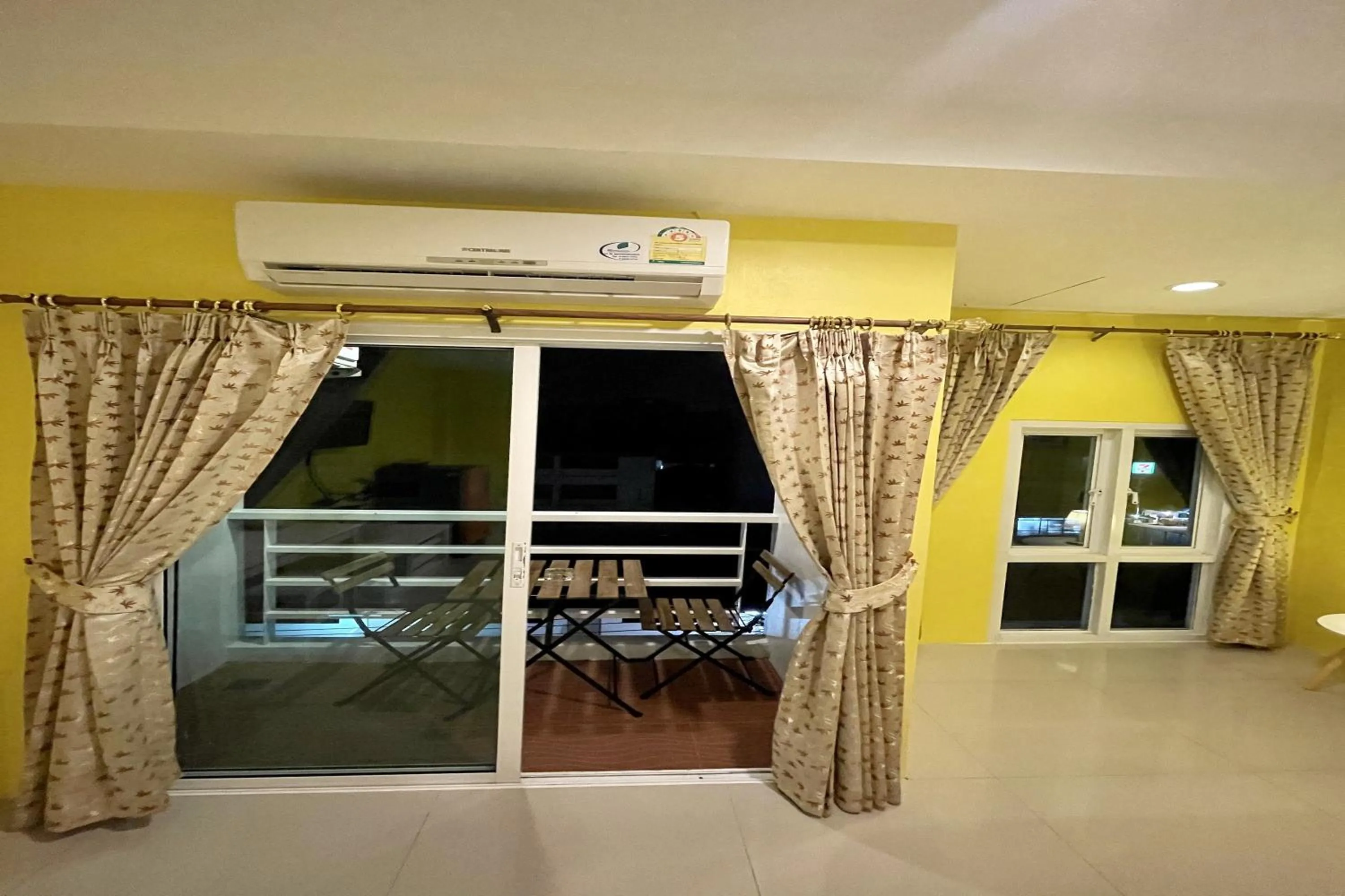 air conditioner in Be Rich Hotel