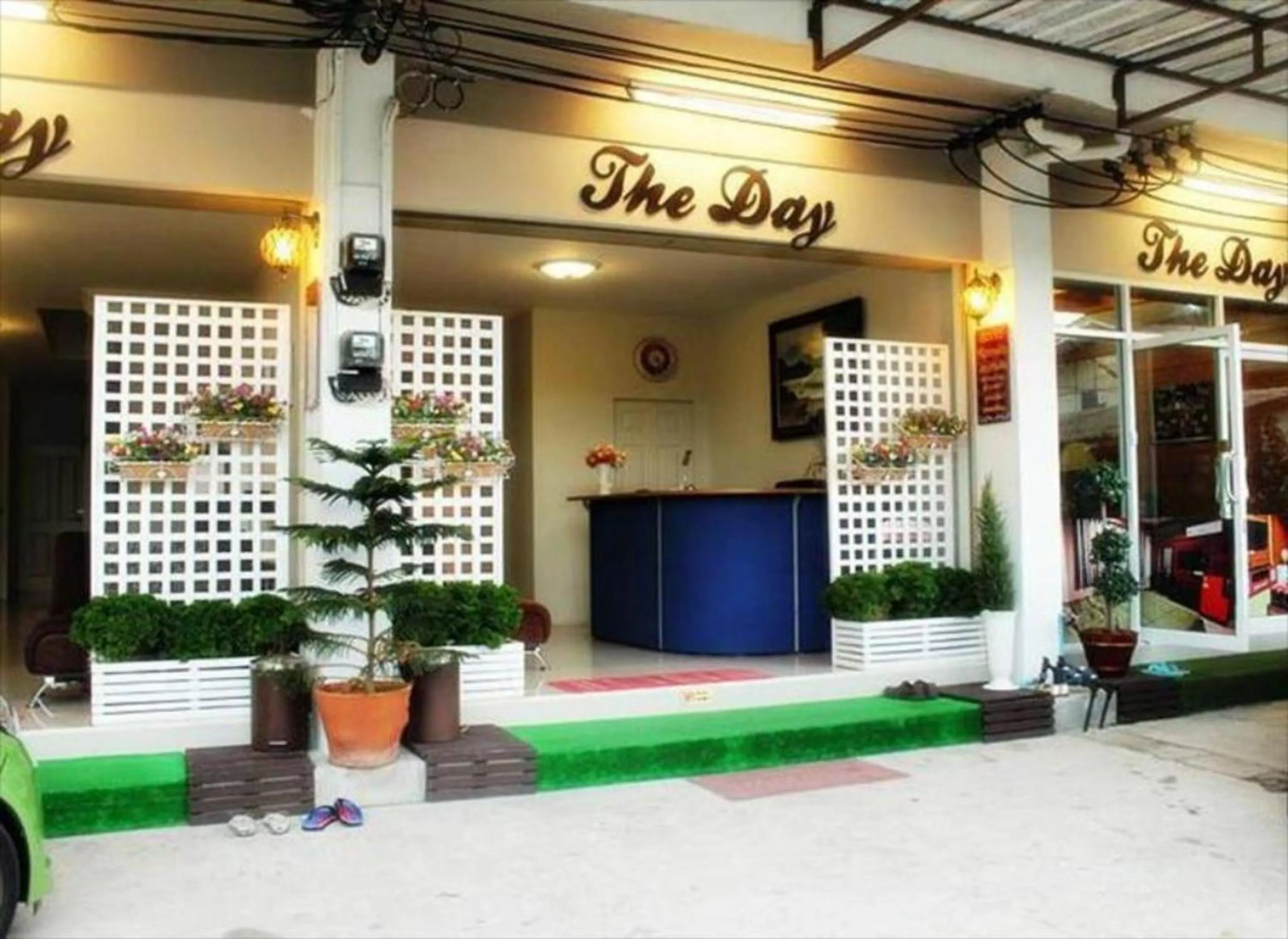 Property building in Be Rich Hotel