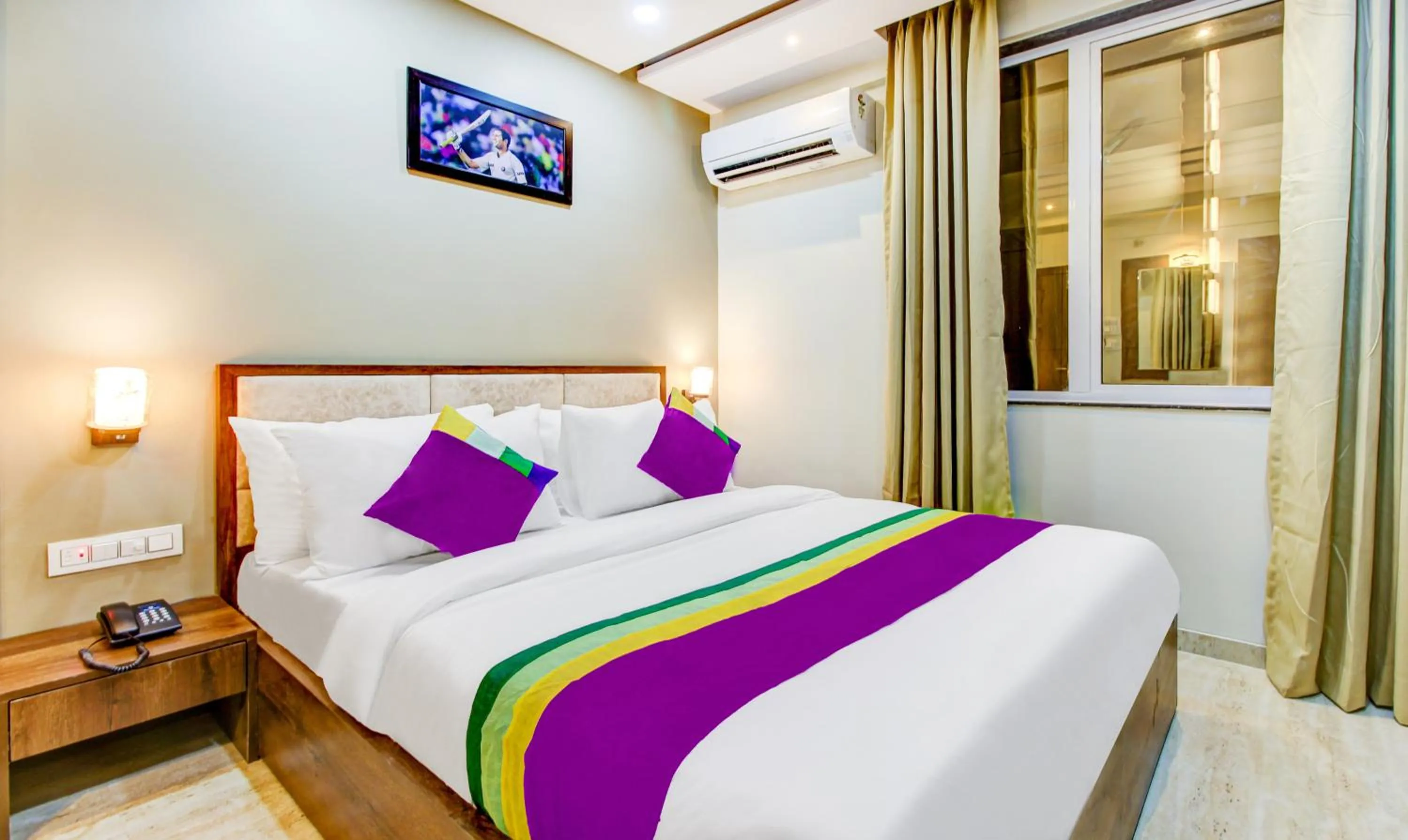 Bedroom, Bed in Treebo The Pavilion, Railway Station