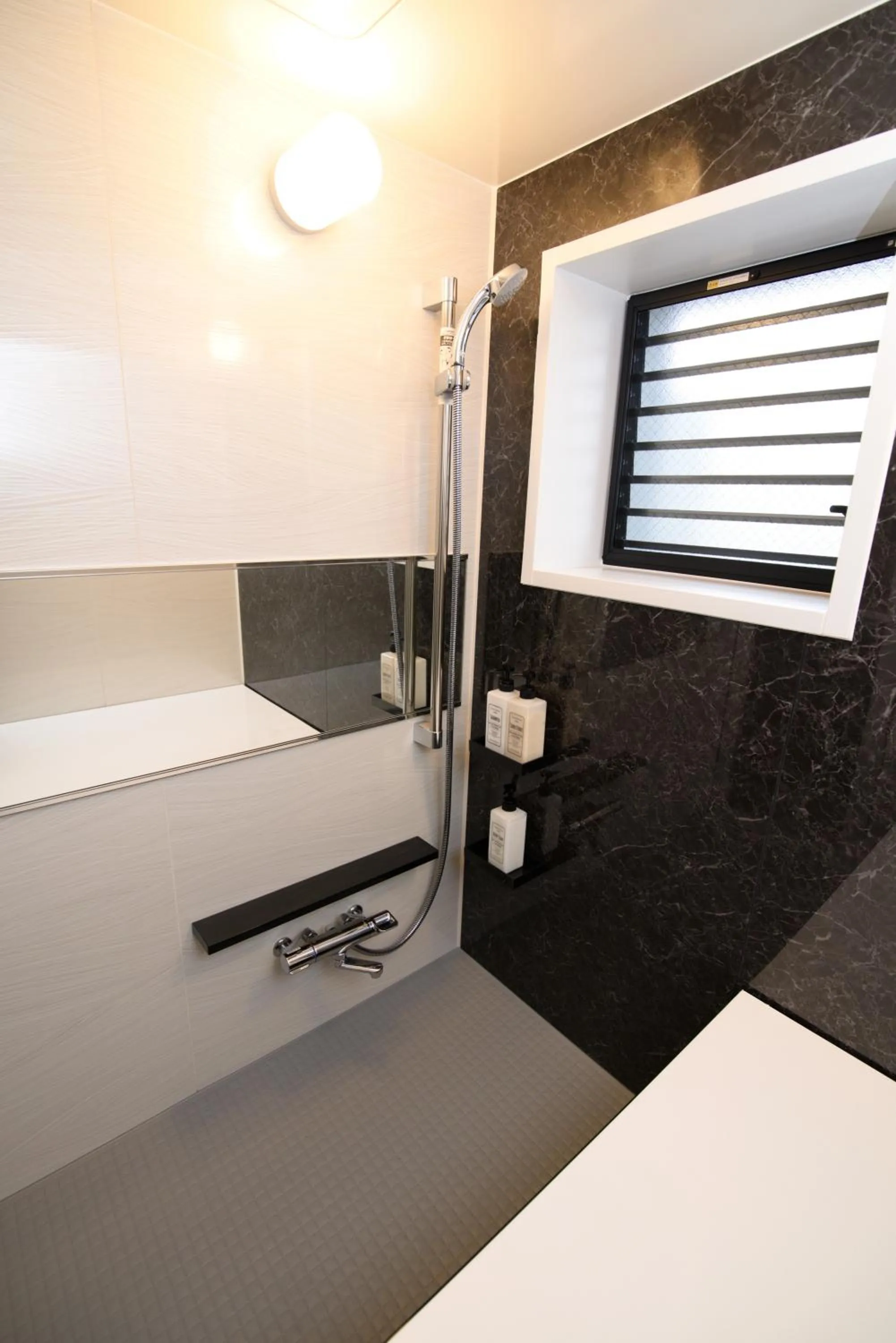 Bed in Hotel Central Yokohama