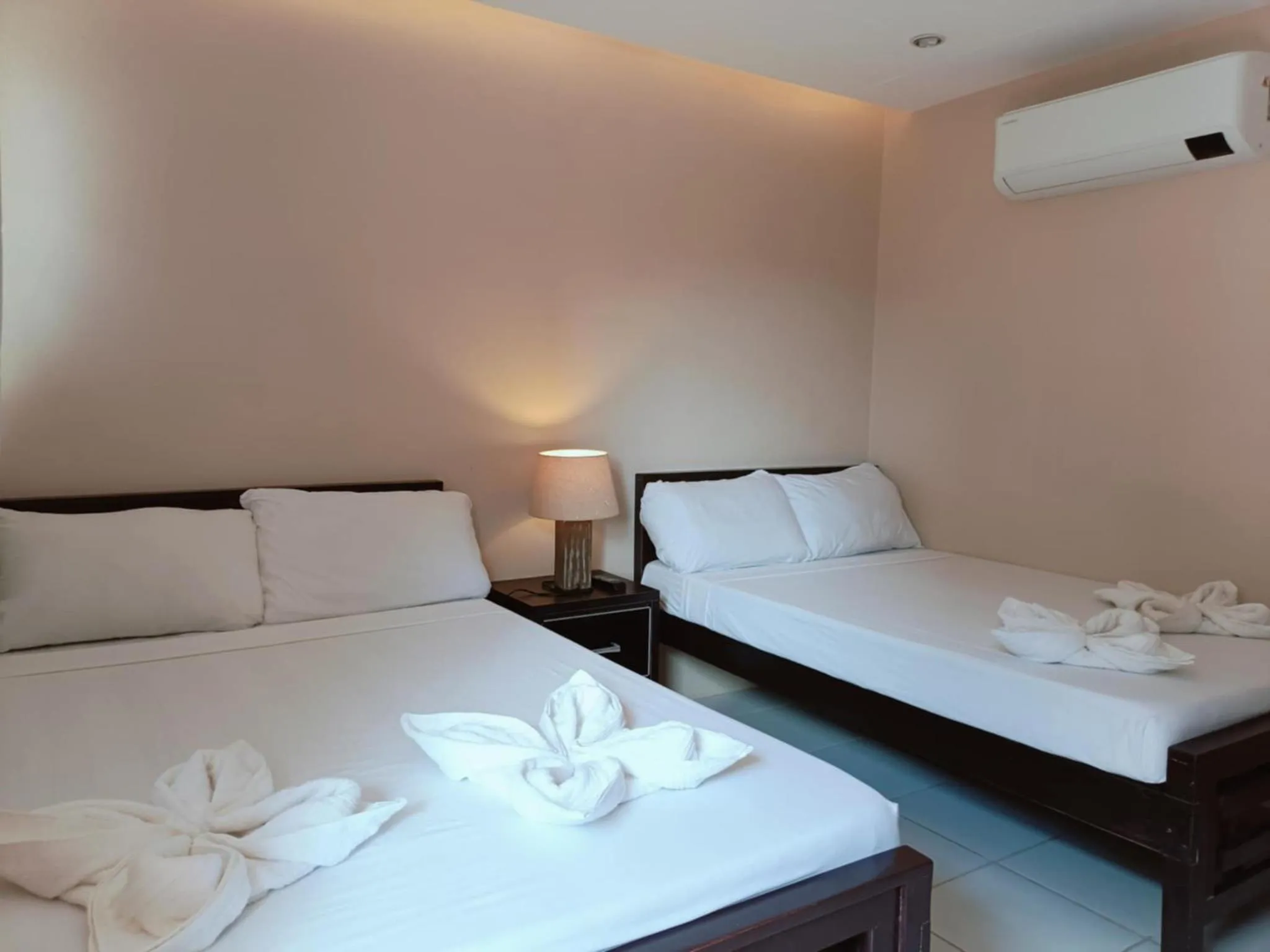 Bed in Claytown Pension House