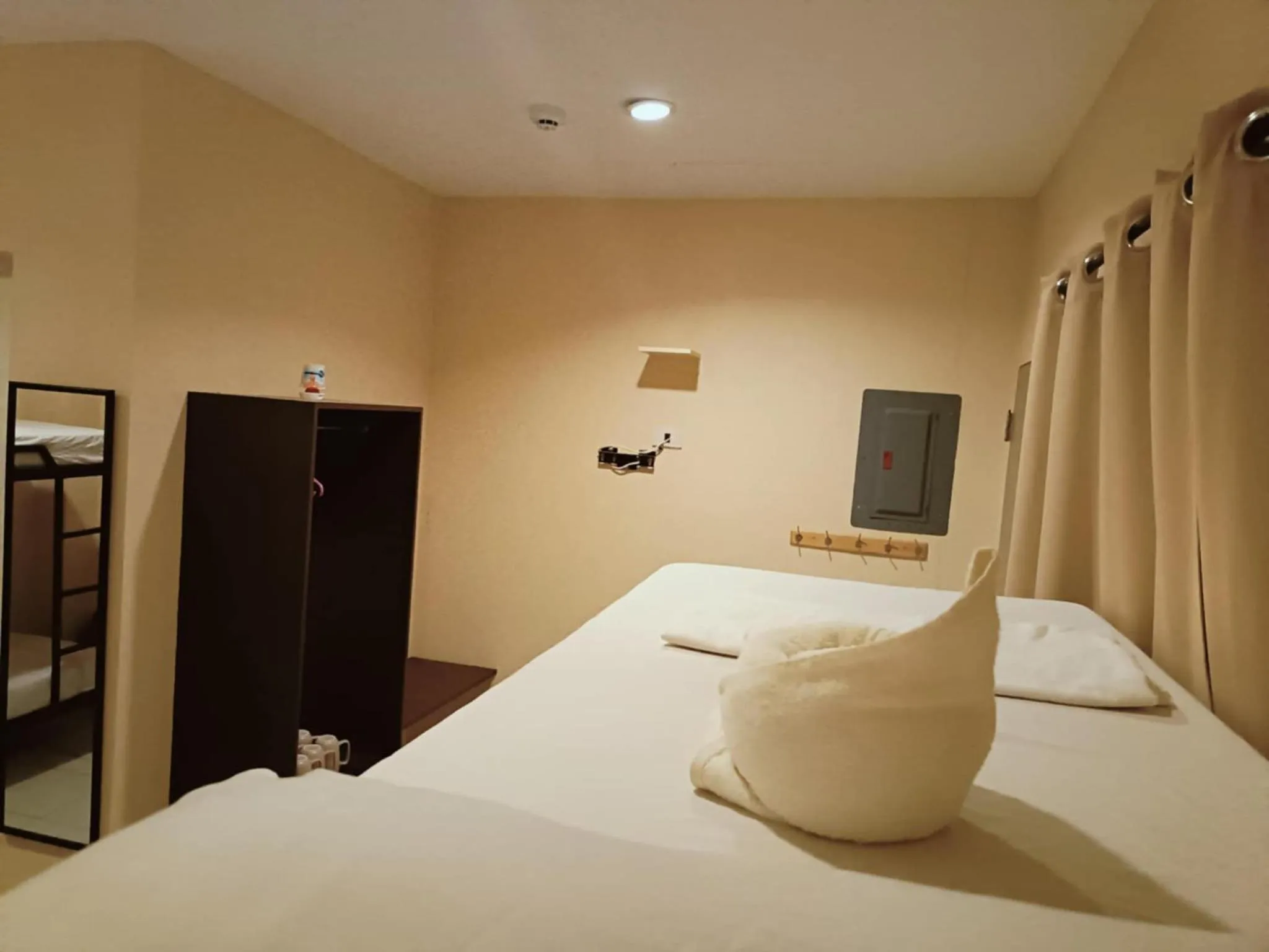 Bed in Claytown Pension House