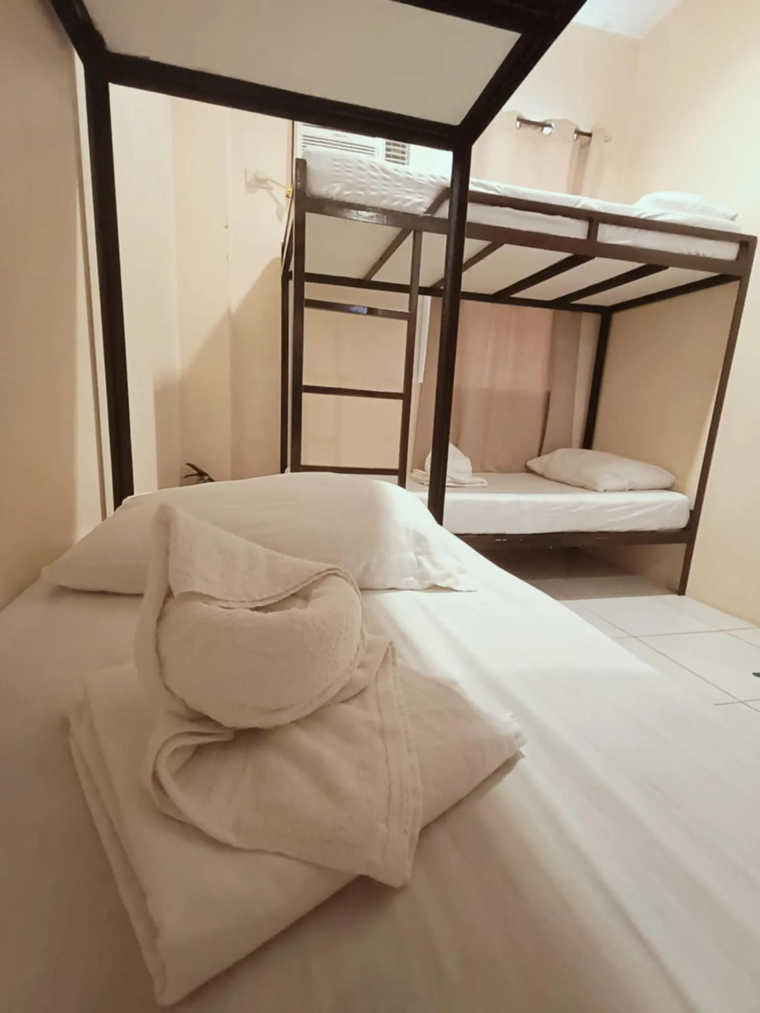 Bed in Claytown Pension House