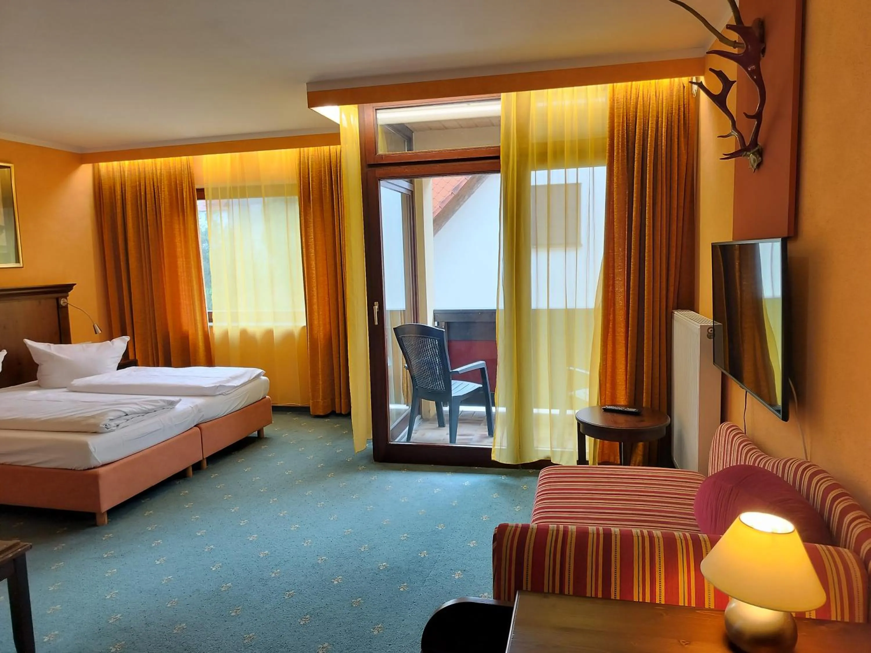 Photo of the whole room, Bed in Hotel Hirsch