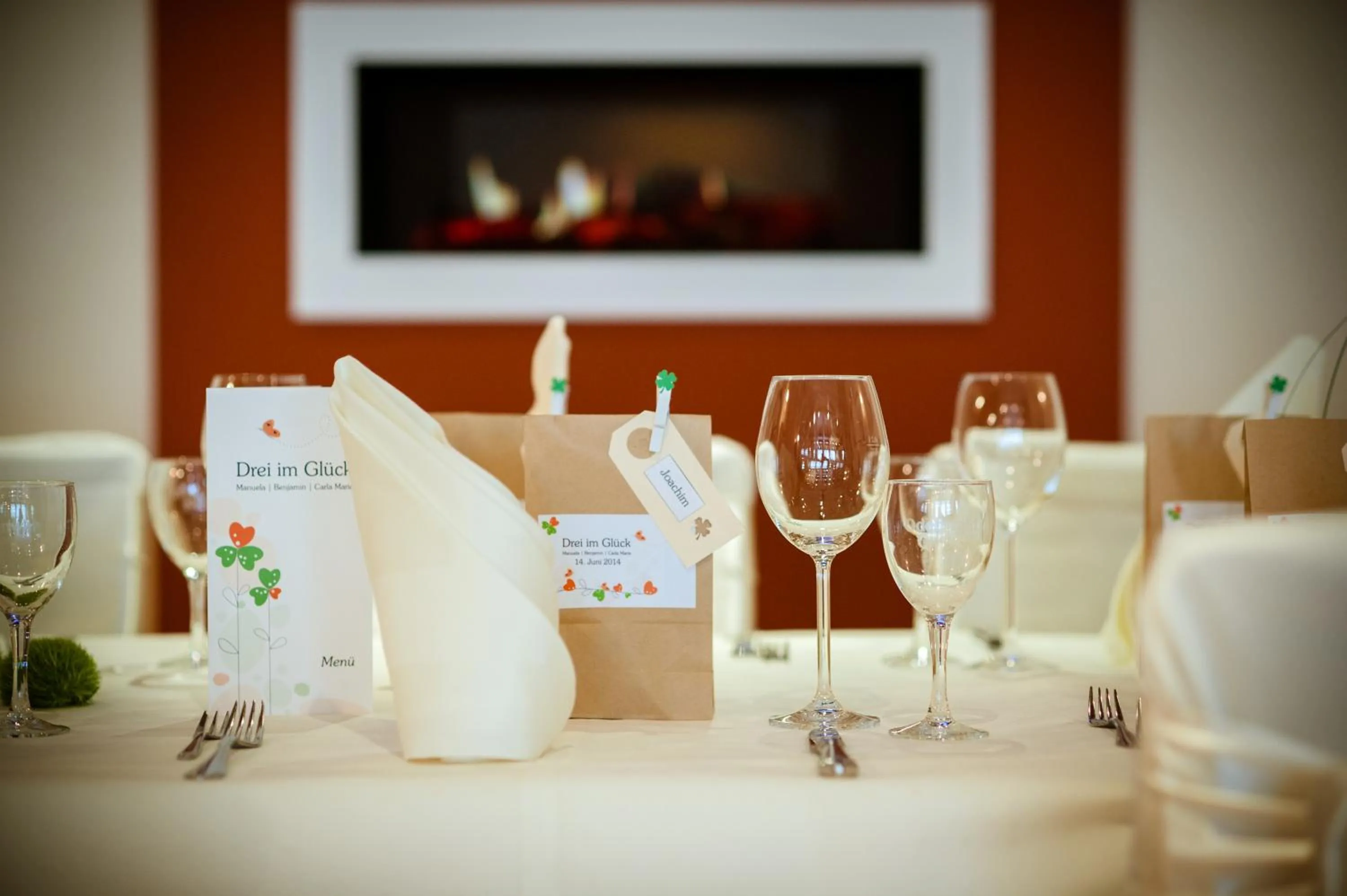 Restaurant/places to eat in Hotel Hirsch