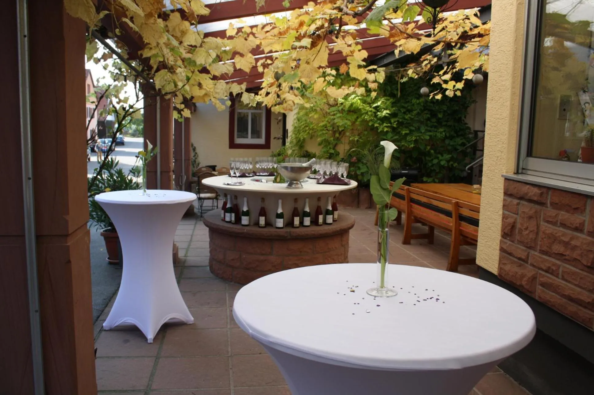 Property building in Hotel Hirsch