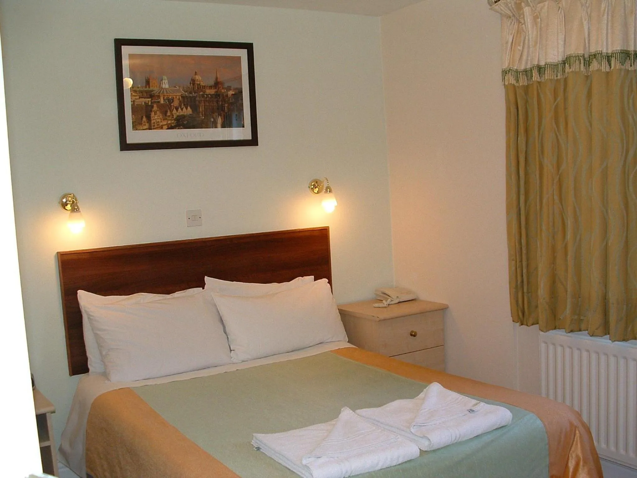 Bedroom in Green Gables Guest House