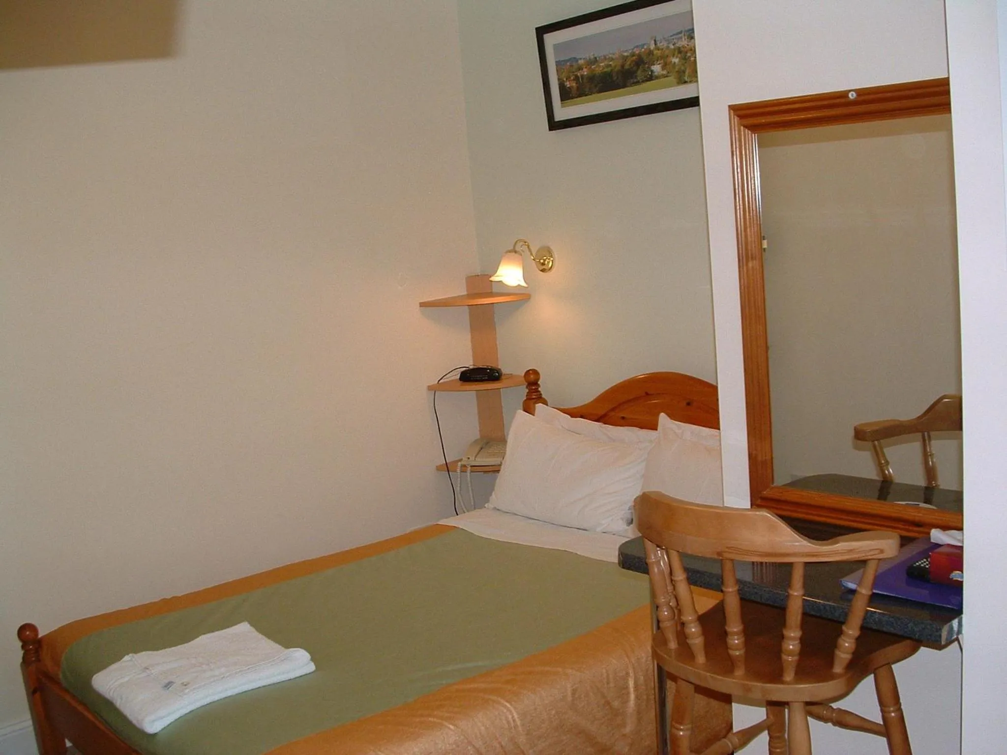 Photo of the whole room in Green Gables Guest House