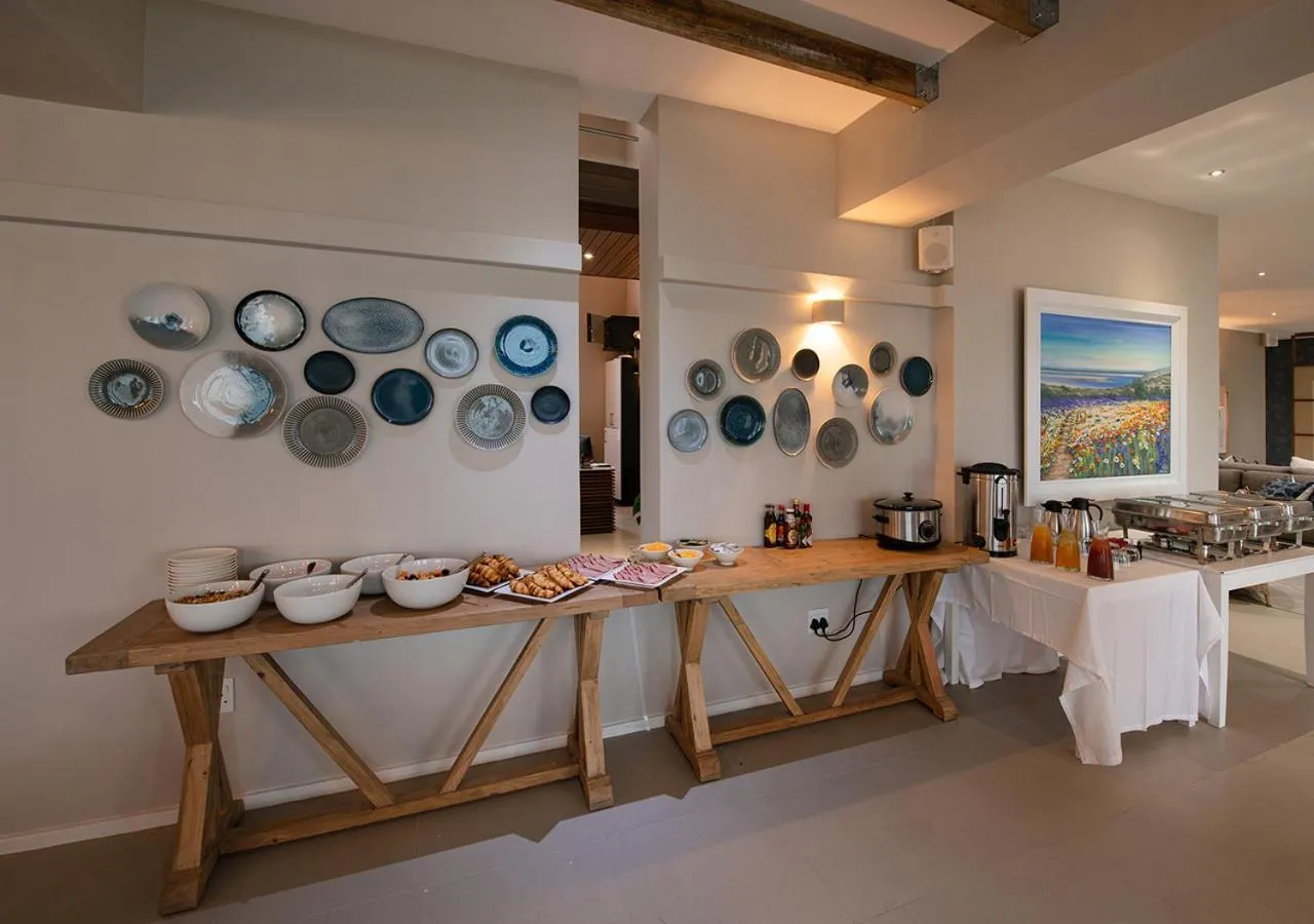 Restaurant/places to eat in The Shark Bay Boutique Hotel & Spa