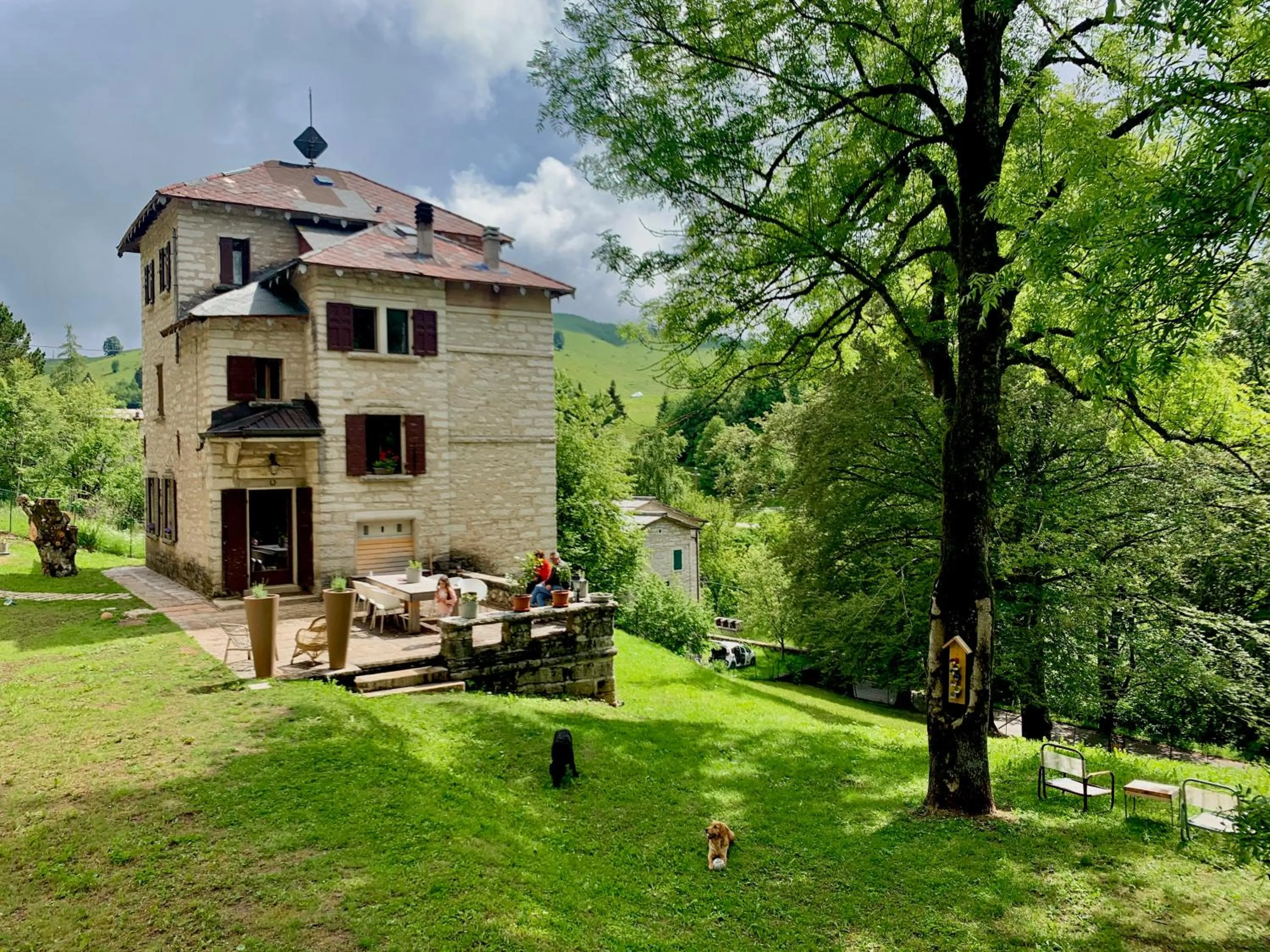 Garden in Giulio Mountain B&B