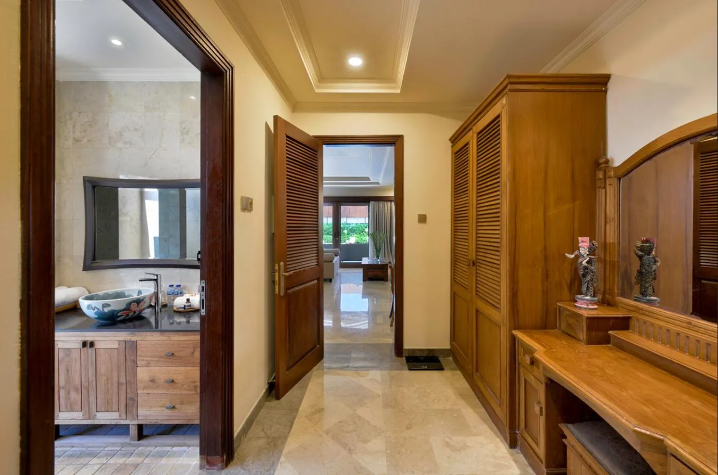 Bathroom in Villa Deh Simba at Oberoi
