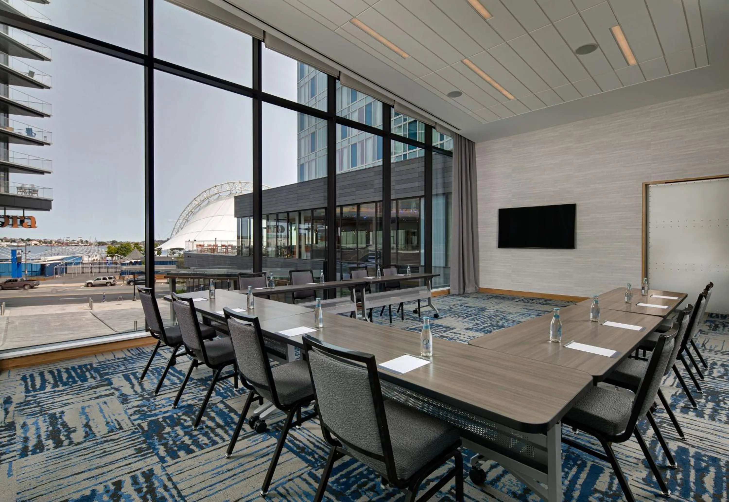 Meeting/conference room in Hyatt Place Boston/Seaport District