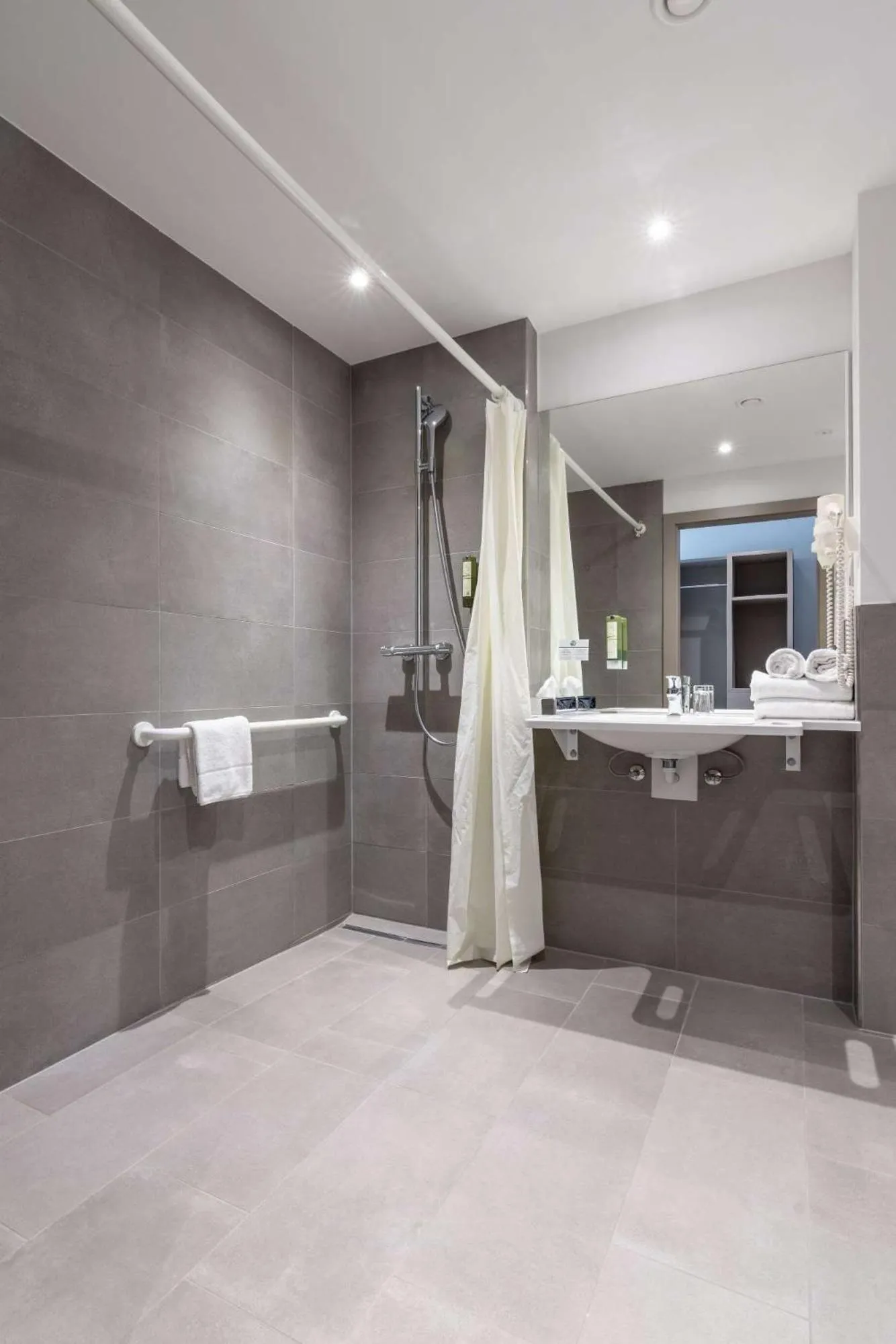 Bathroom in Best Western Hotel Kiefersfelden