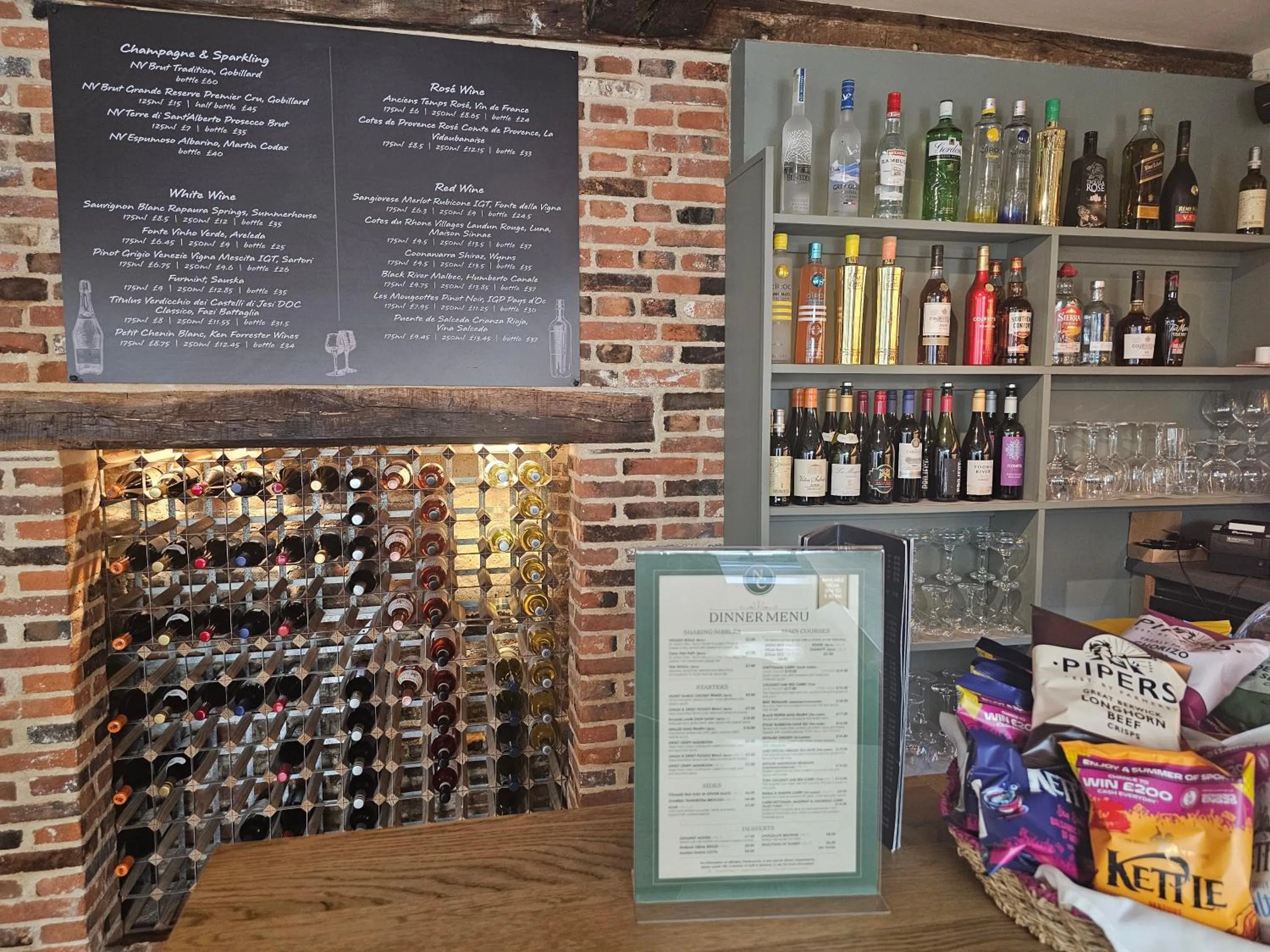 Lounge or bar in The North Hill Hotel