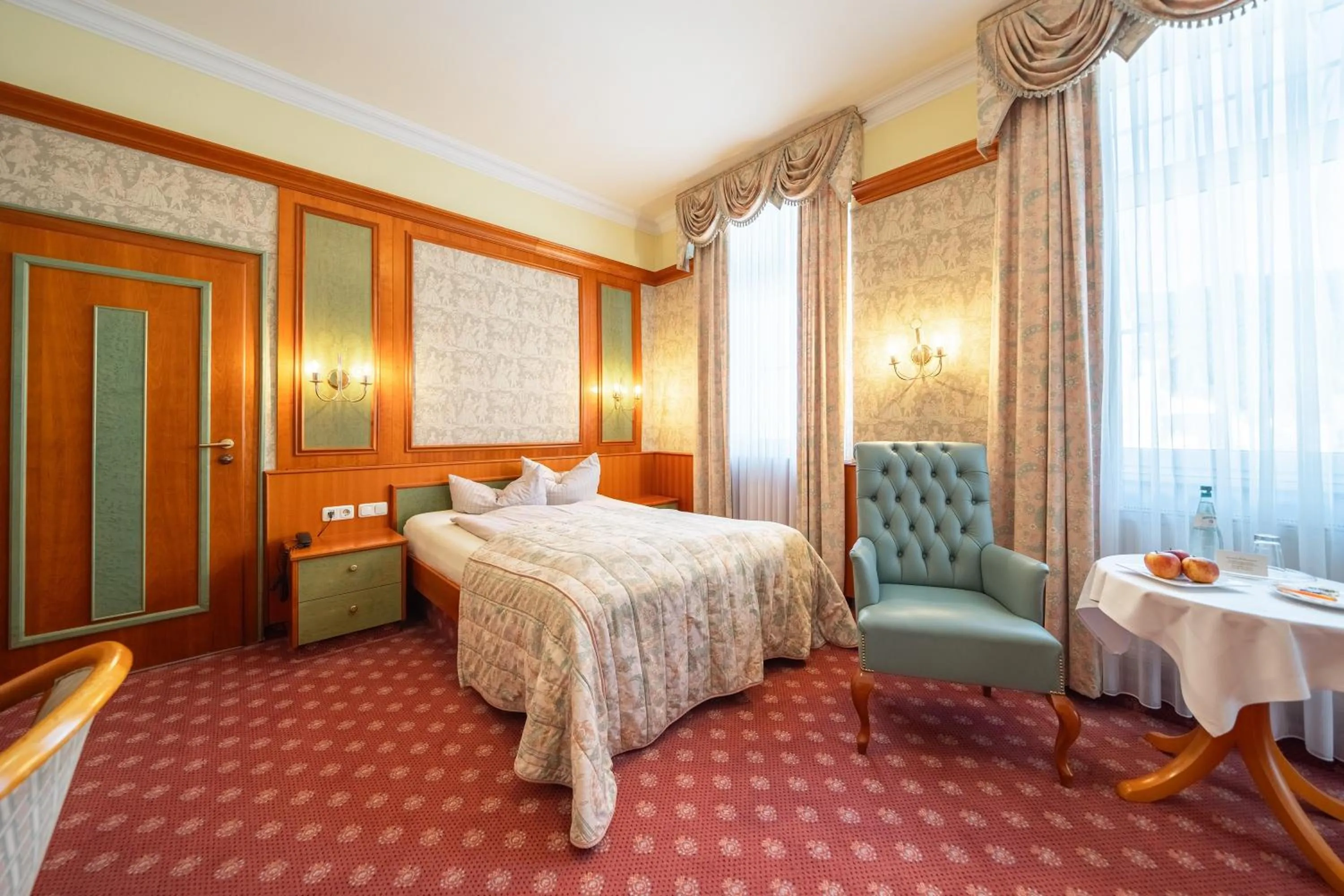 Bed in Hotel Fürstenhof Bad Bertrich