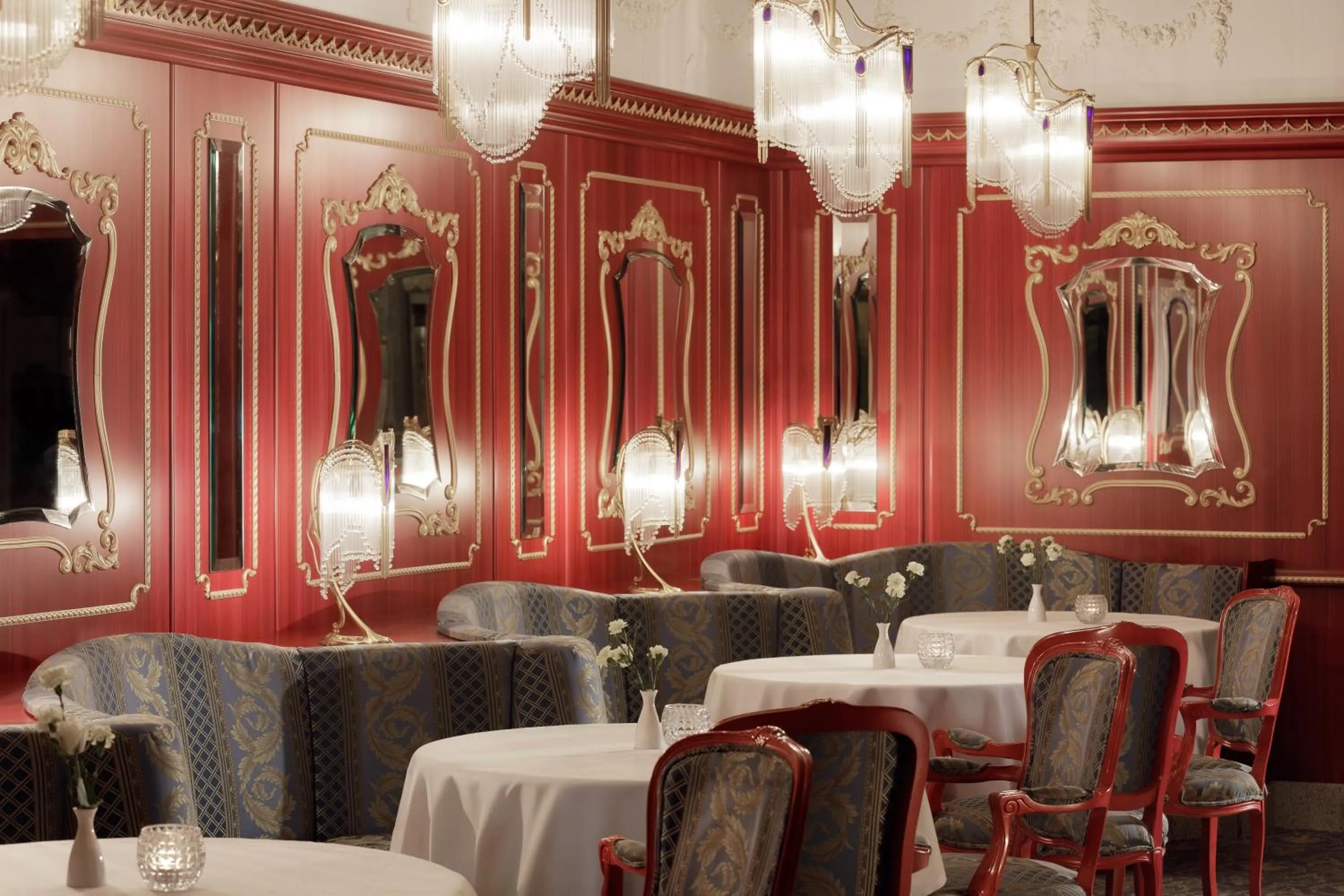 Restaurant/places to eat in Hotel Fürstenhof Bad Bertrich