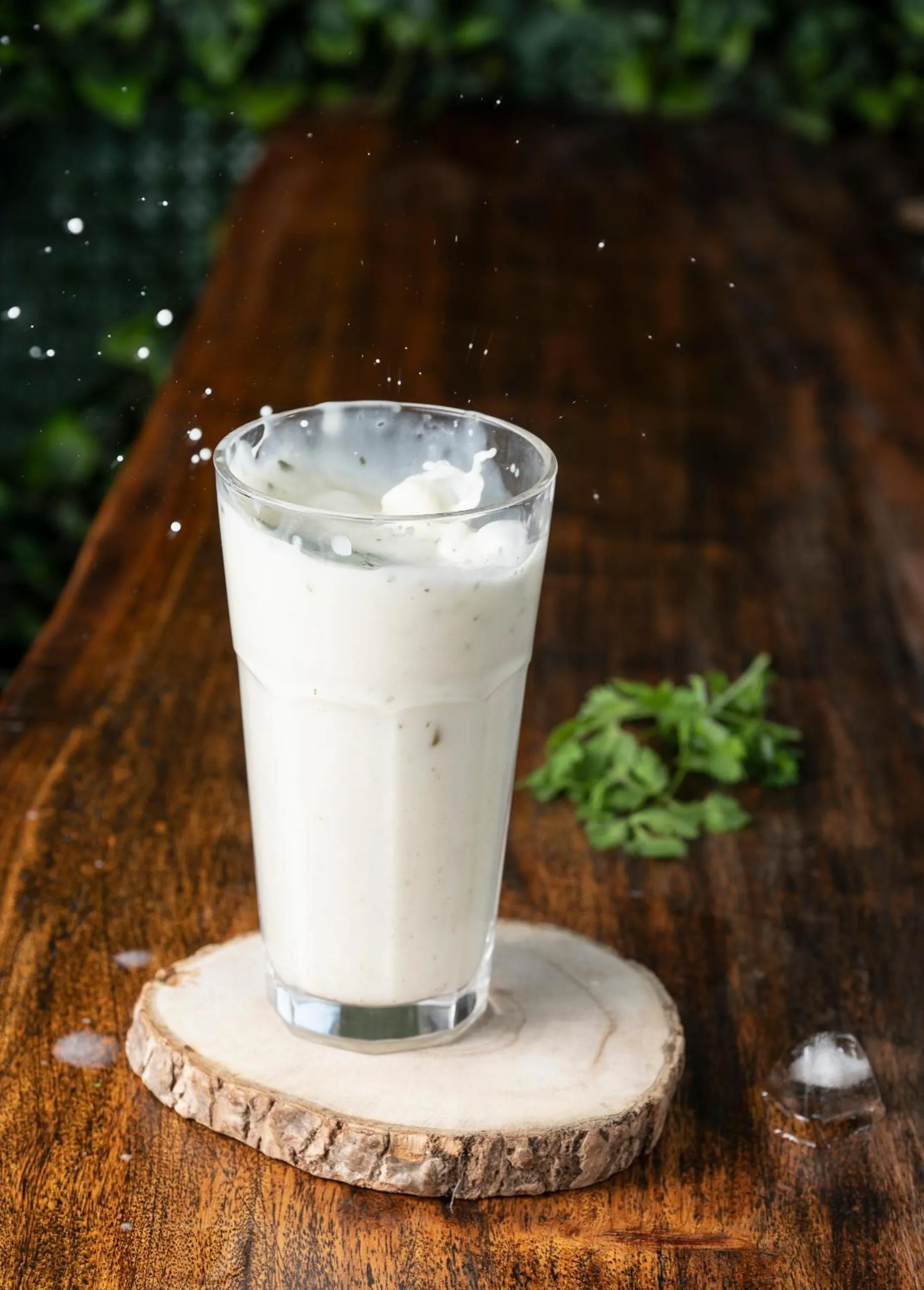 Food and drinks in Theory9 Premium Service Apartments Bandra