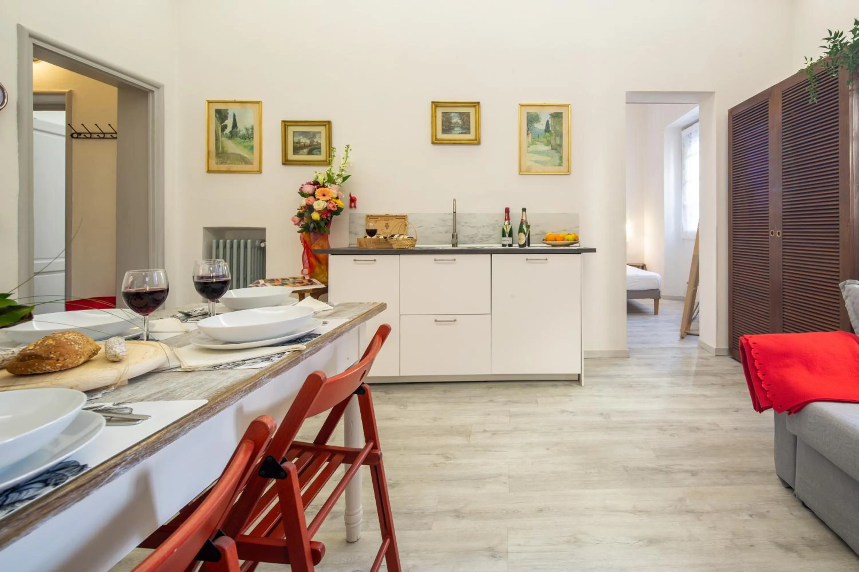 Kitchen or kitchenette in Central Station Apartment by Mmega