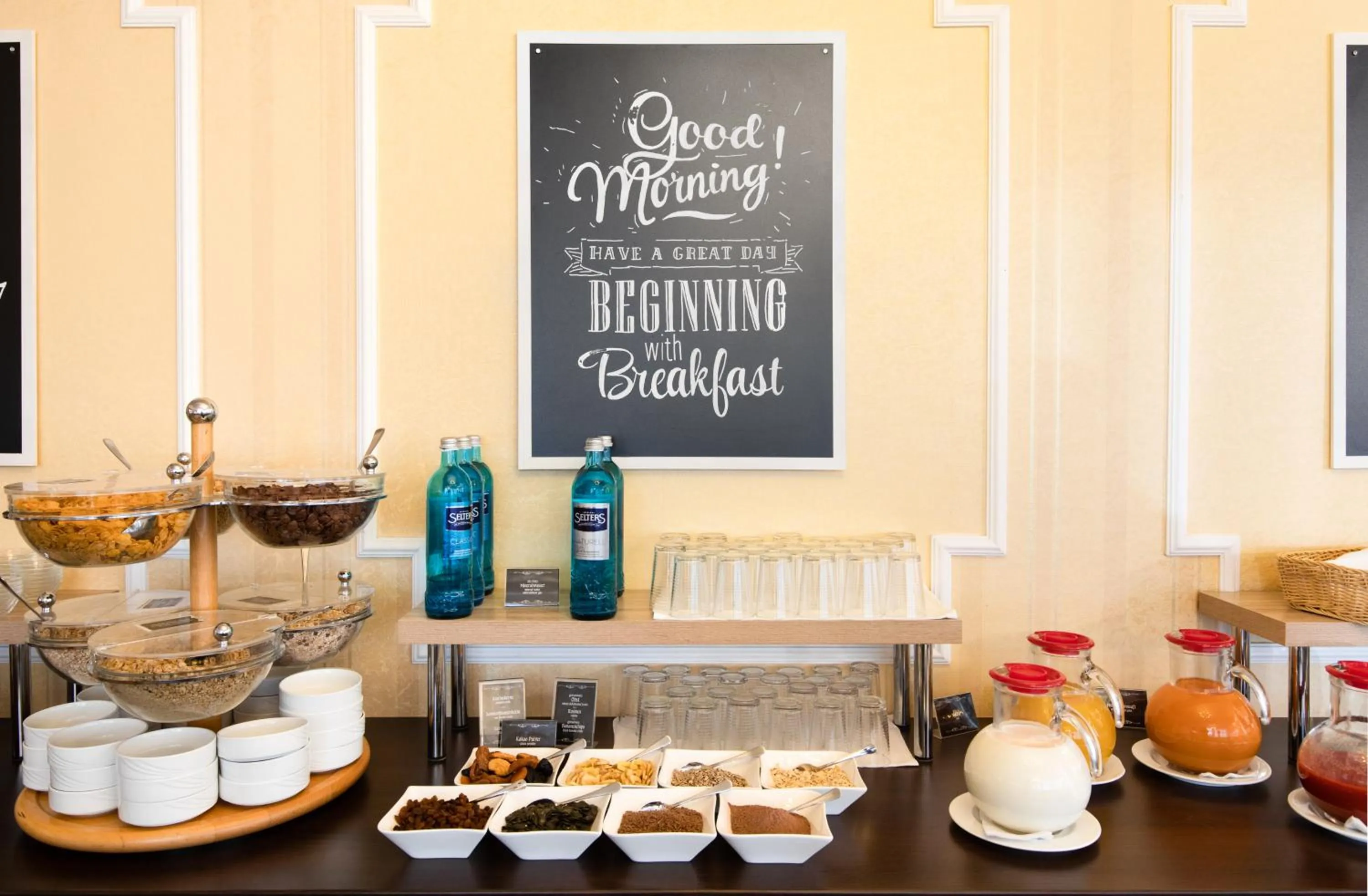 Breakfast in Flora-Apart-Residenz