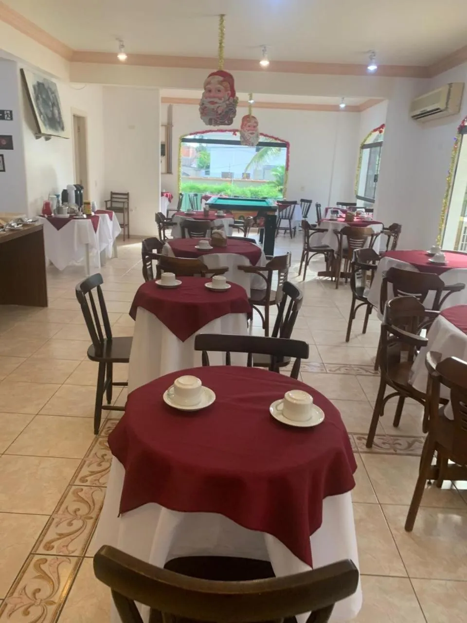 Restaurant/places to eat in Hotel Canto do Atlântico