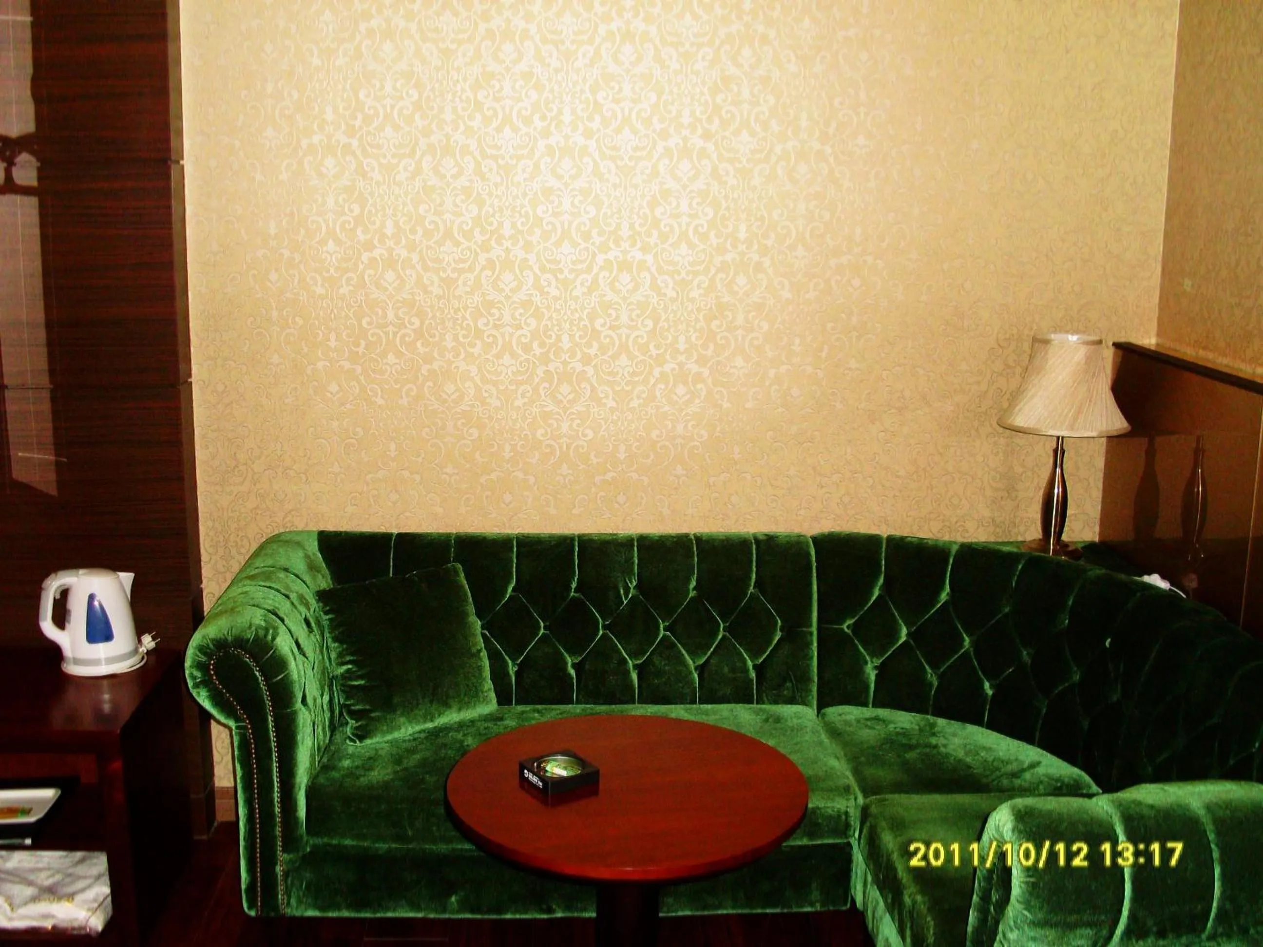 Seating Area in Sono Hotel