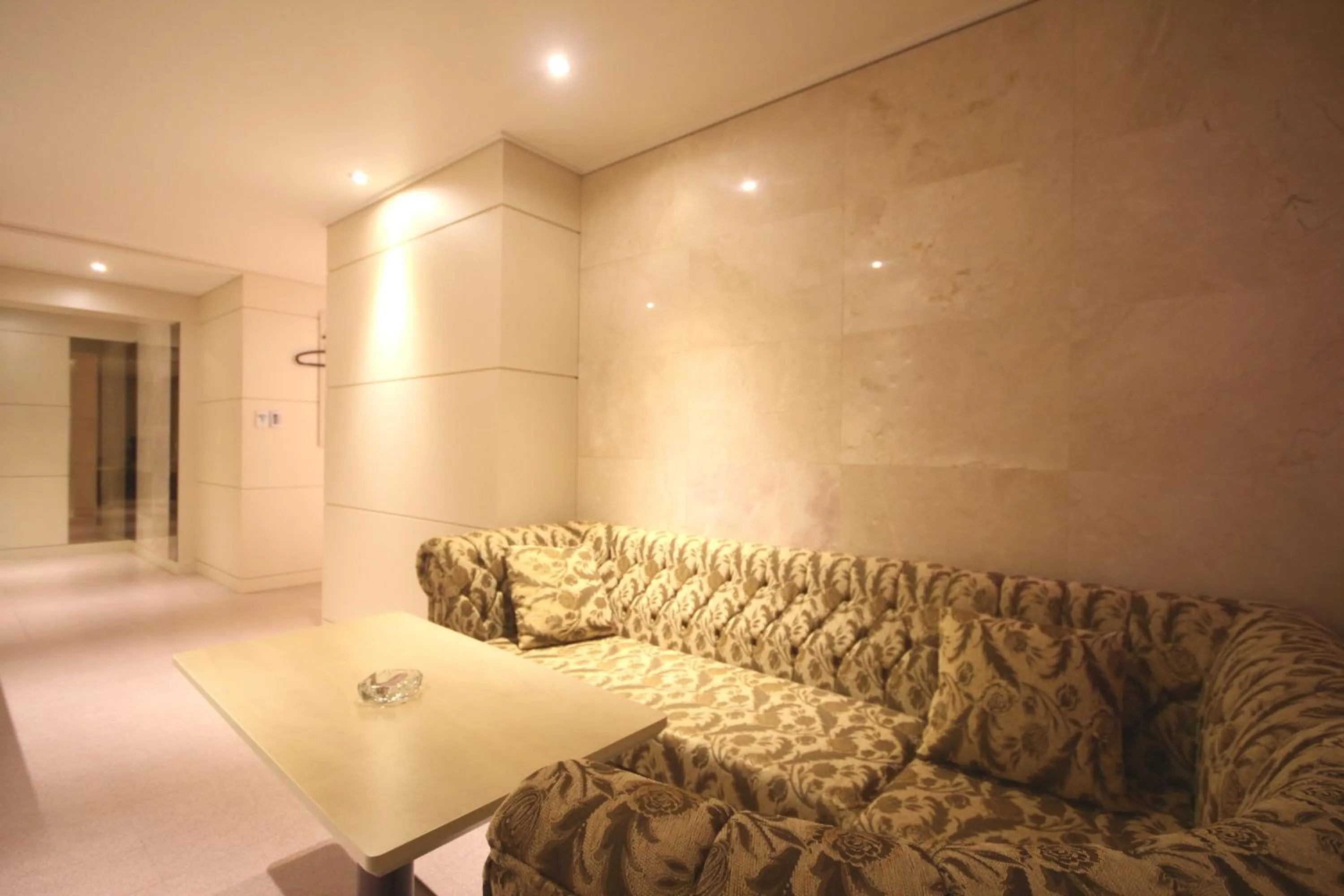 Living room, Seating Area in Sono Hotel