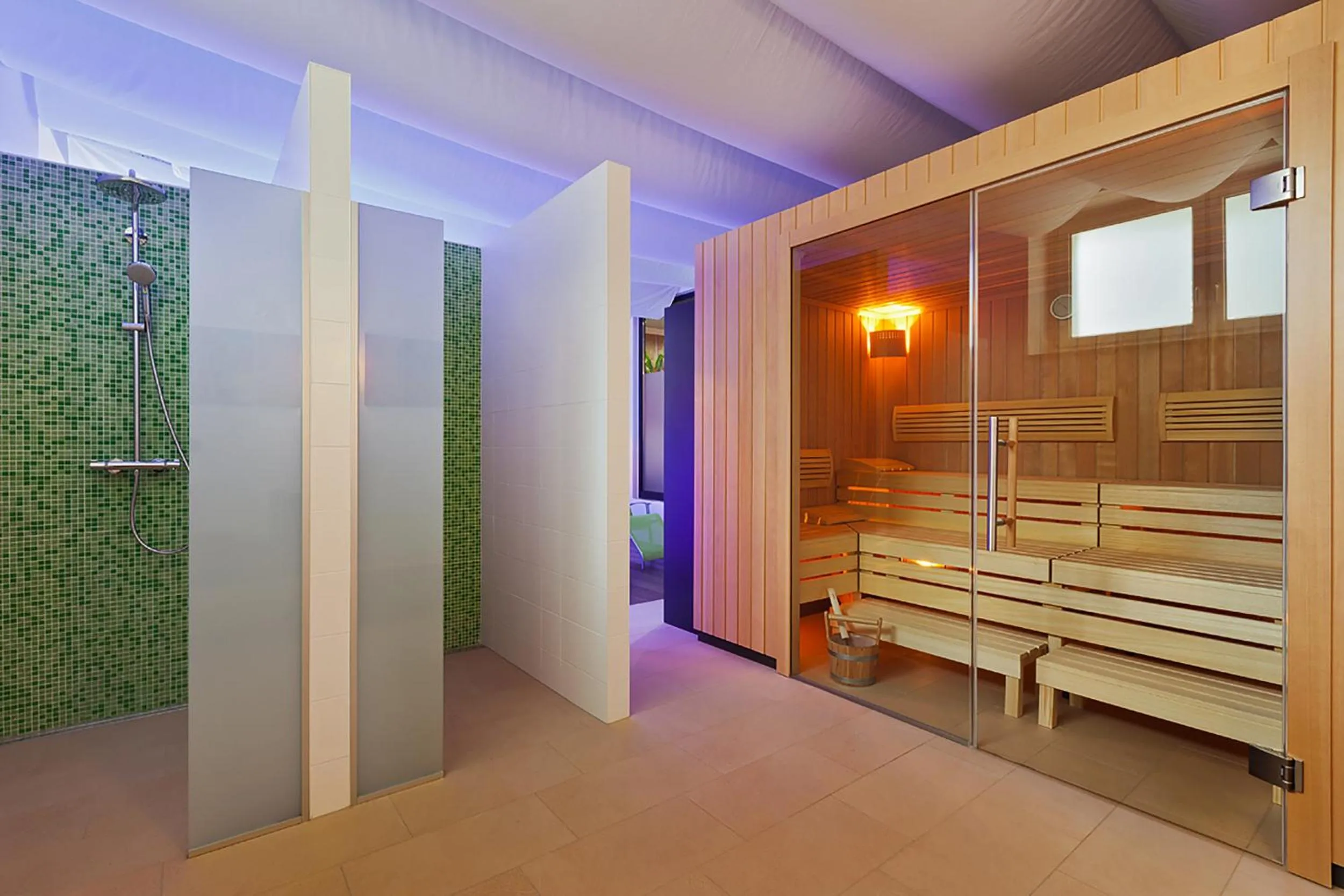 Sauna, Bed in At the Park Hotel